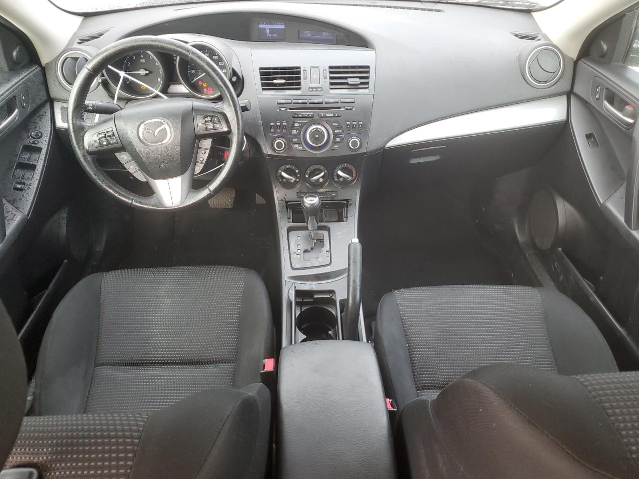 2012 Mazda 3 - Image 8