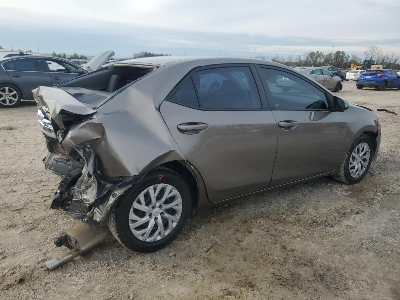2017 Toyota Corolla - Image 3