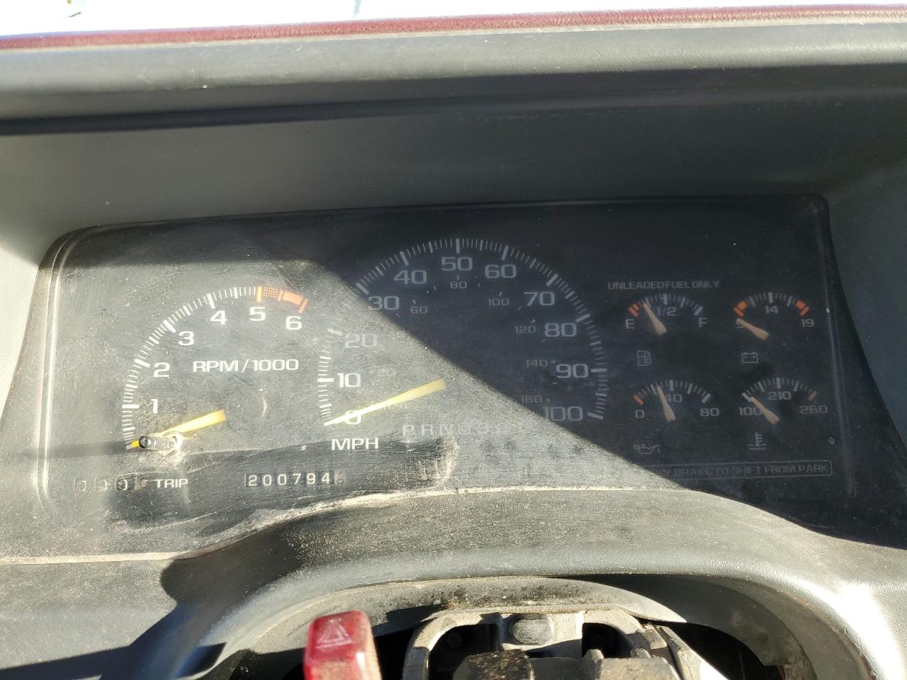 1996 Chevrolet Tahoe K1500 VIN: 1GNEK13R4TJ316913 Lot: 87767155