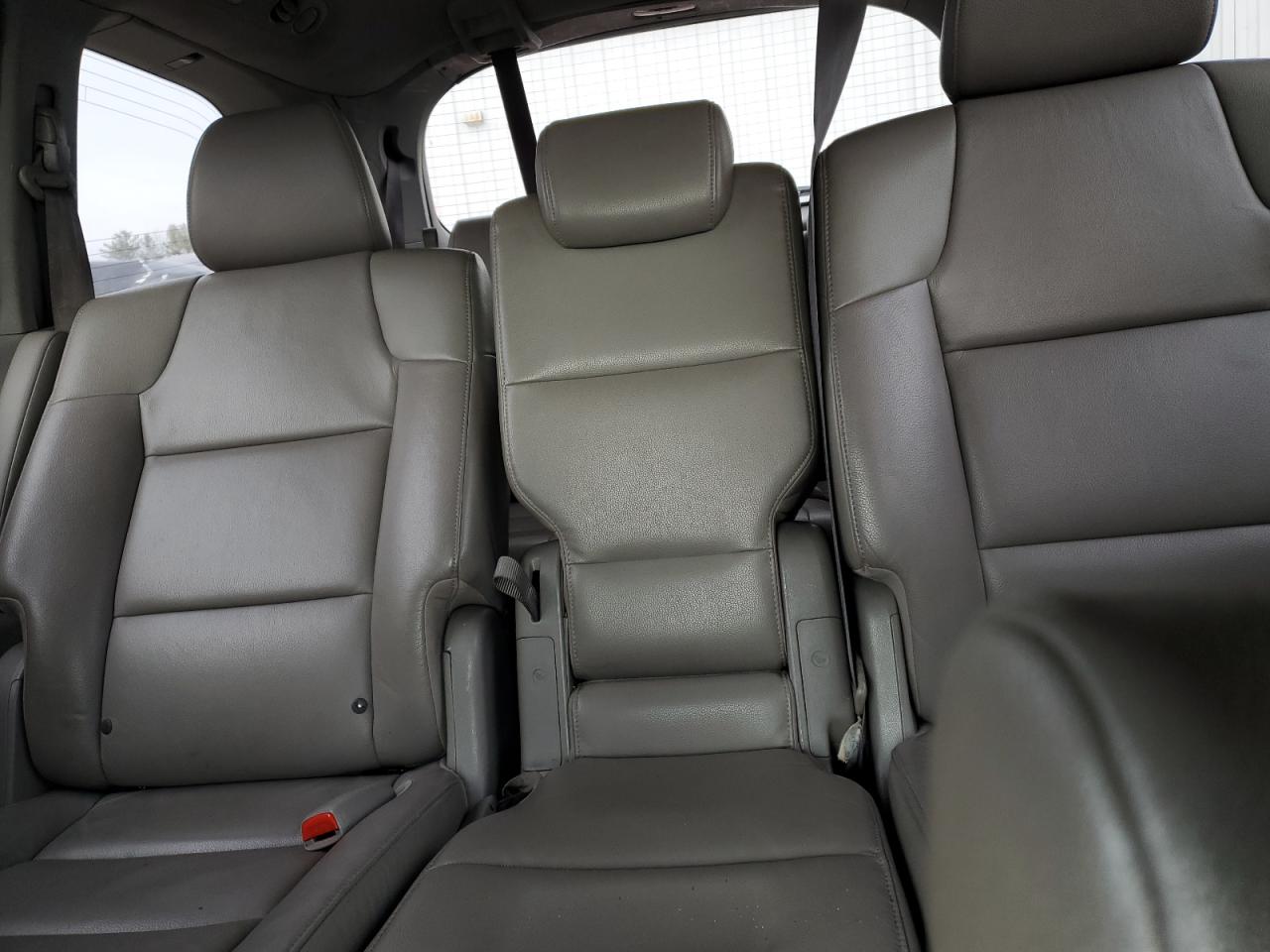 2014 Honda Odyssey - Image 10