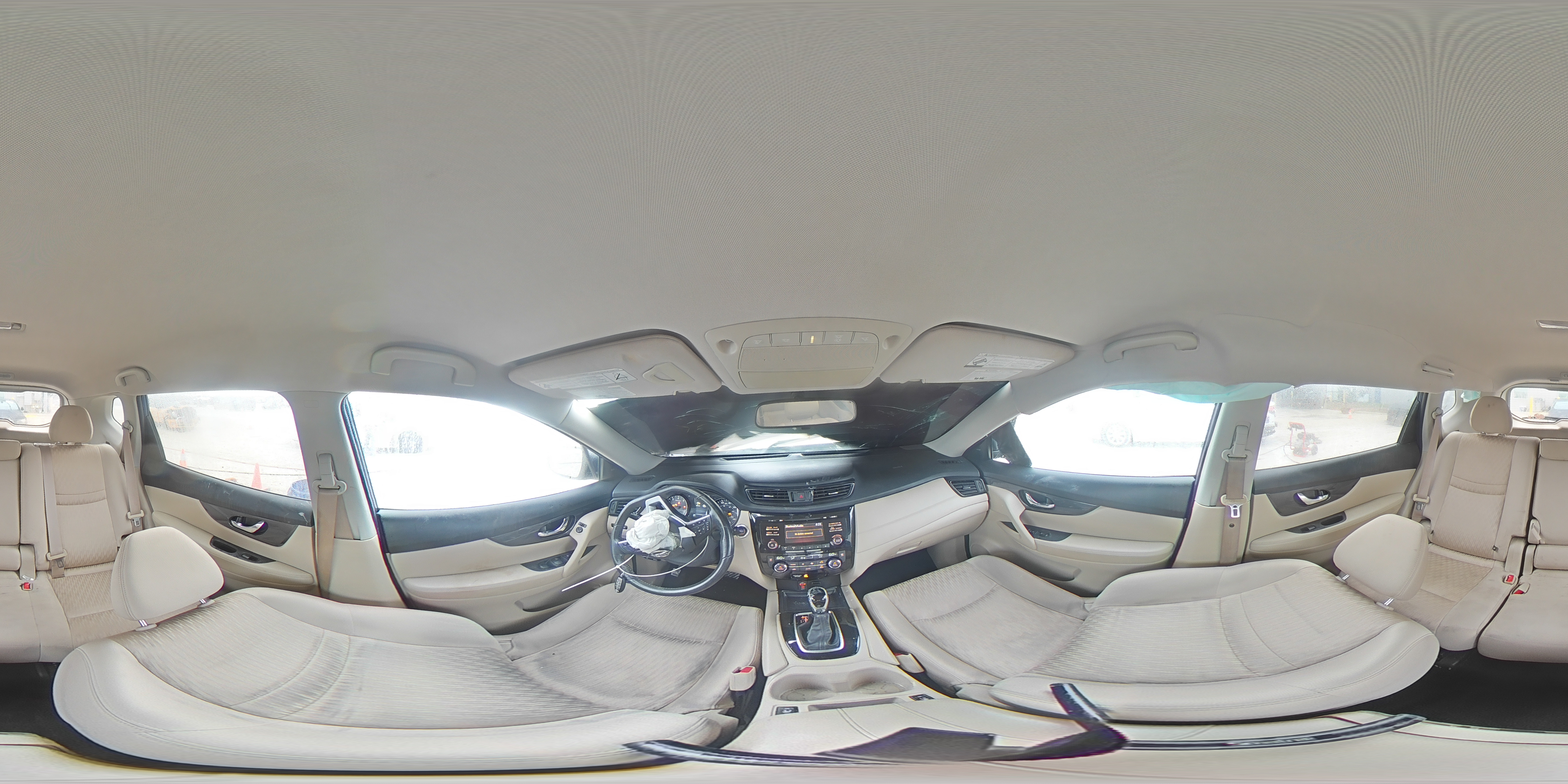 2017 Nissan Rogue - Image 16