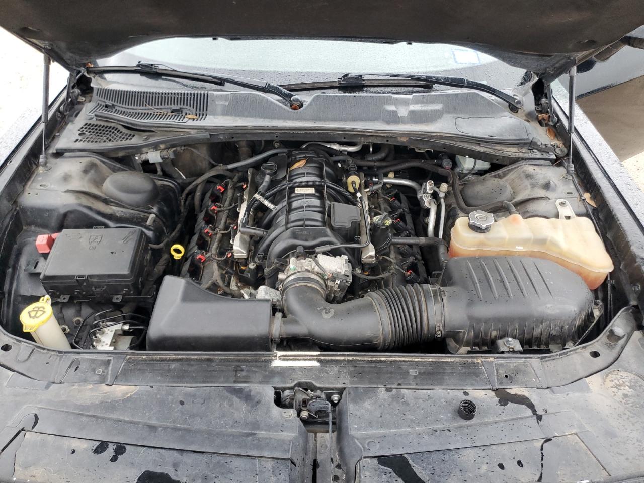 2016 Dodge Challenger - Image 11