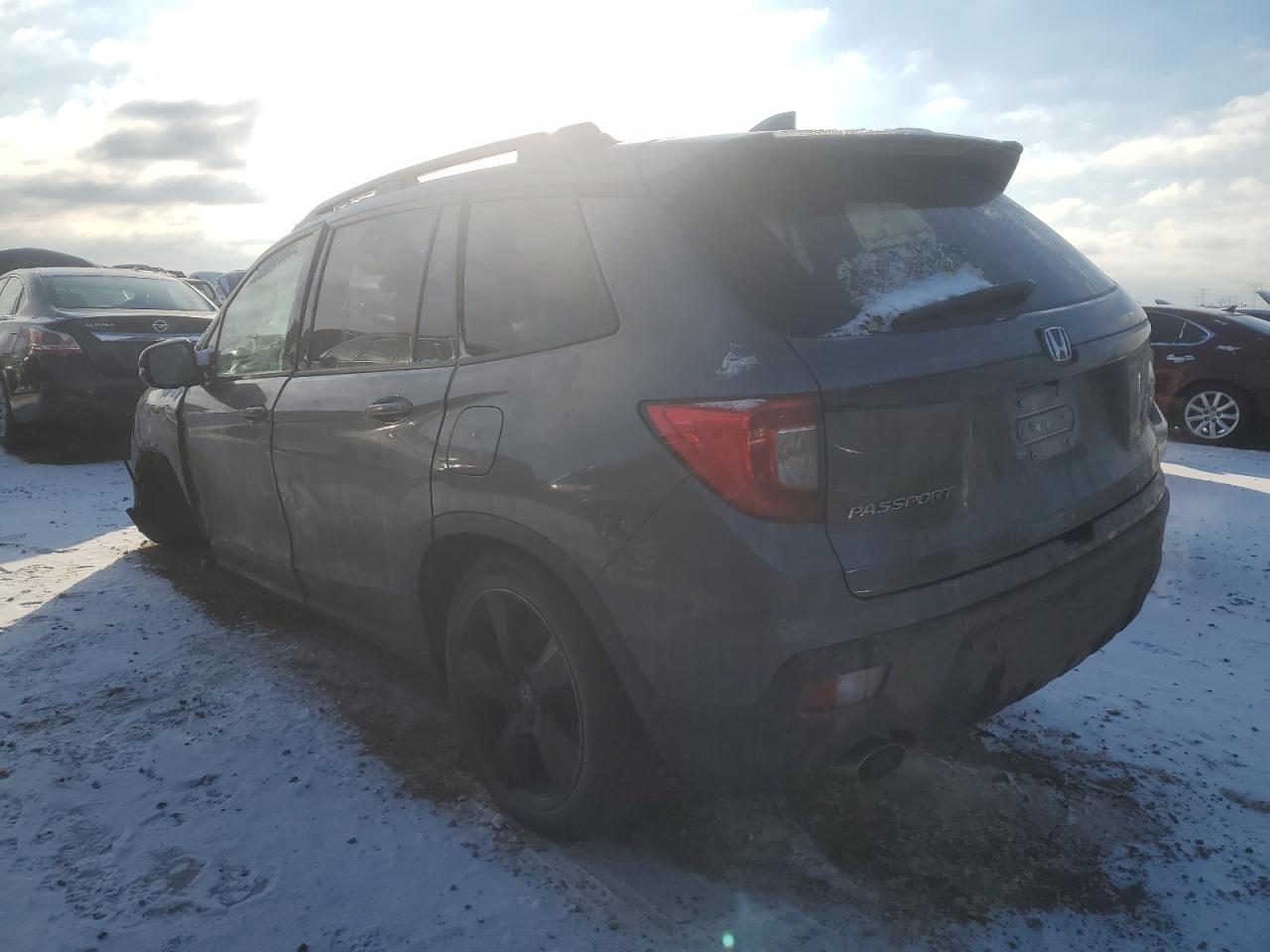 2021 Honda Passport - Image 2