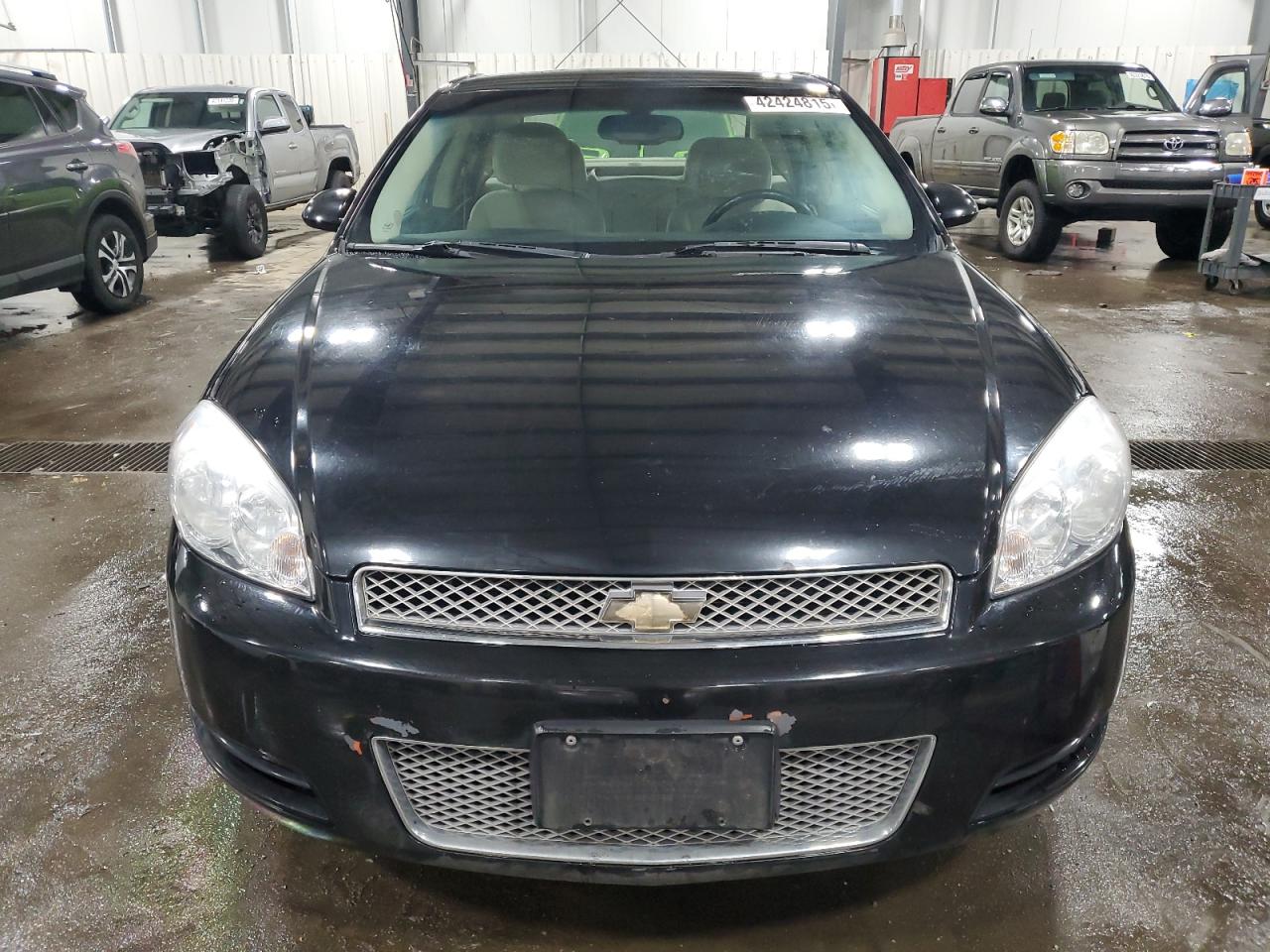 2012 Chevrolet Impala - Image 5