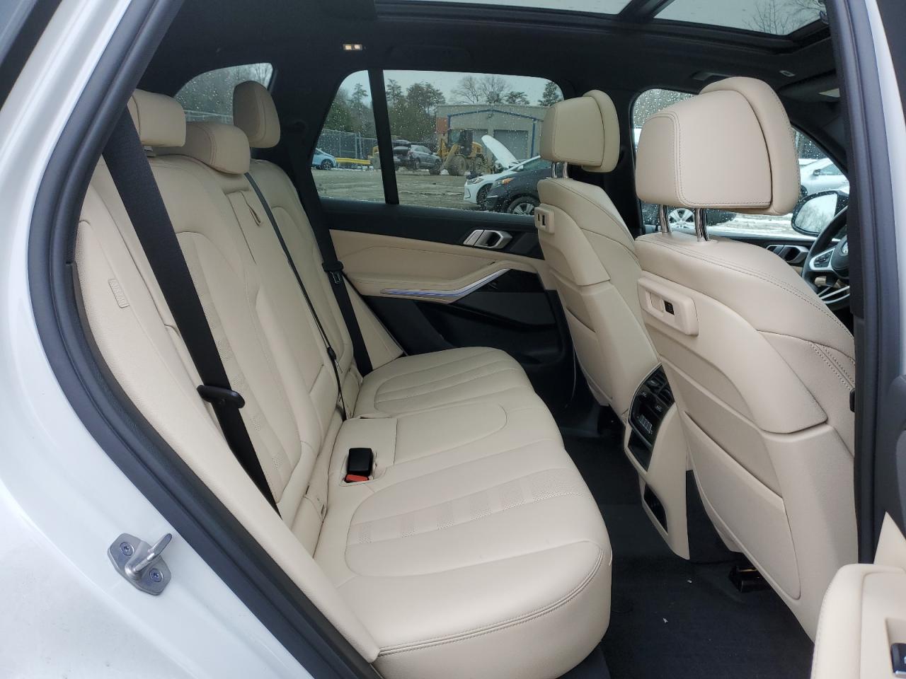2021 BMW X5 - Image 11
