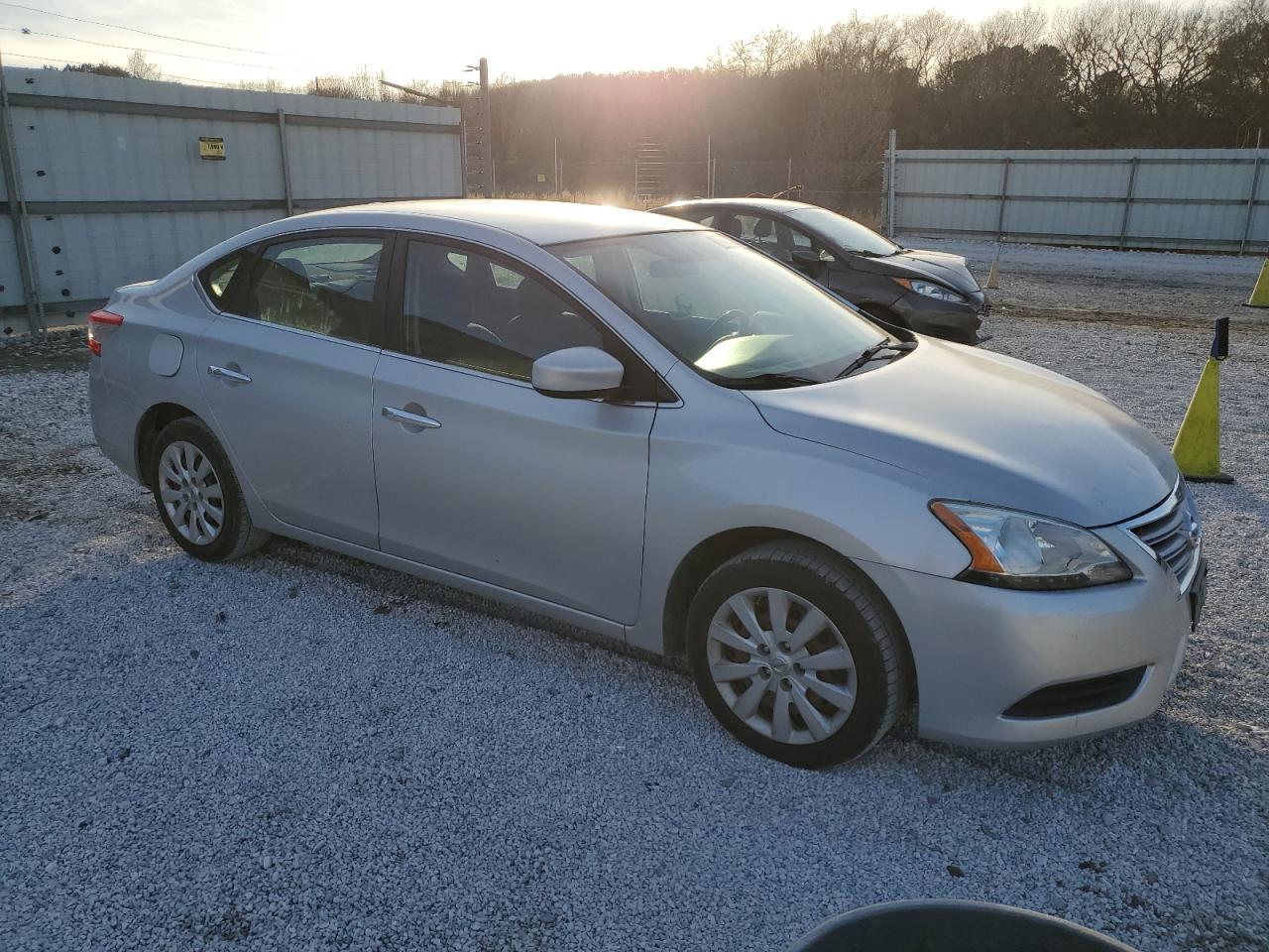 2015 Nissan Sentra - Image 4
