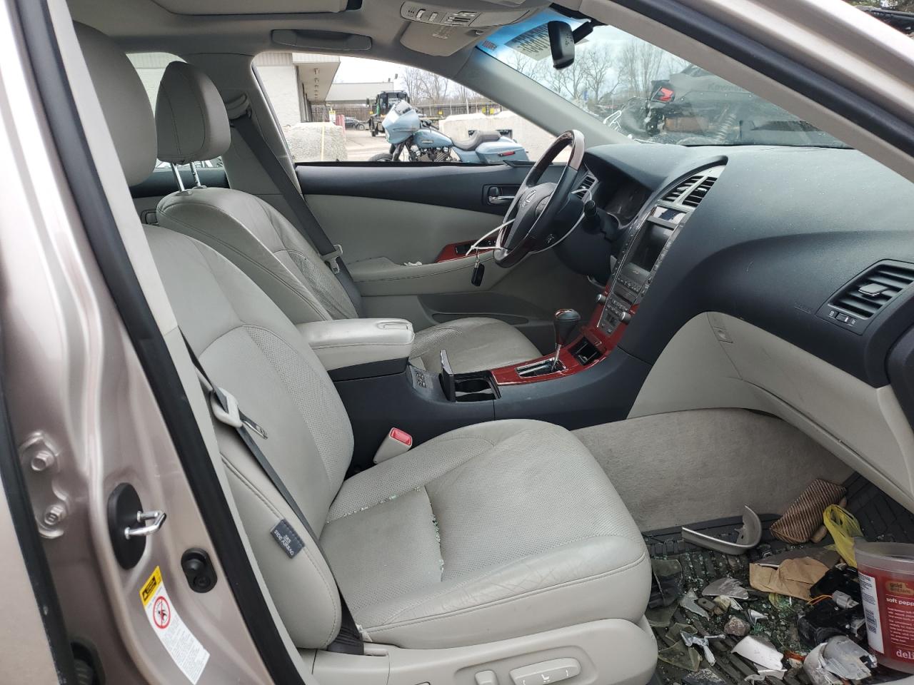 2009 Lexus ES - Image 7