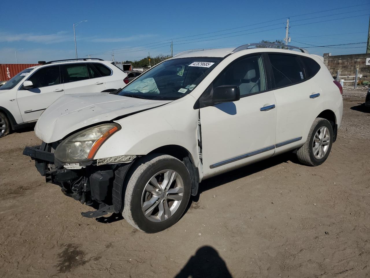 2015 Nissan Rogue - Image 1