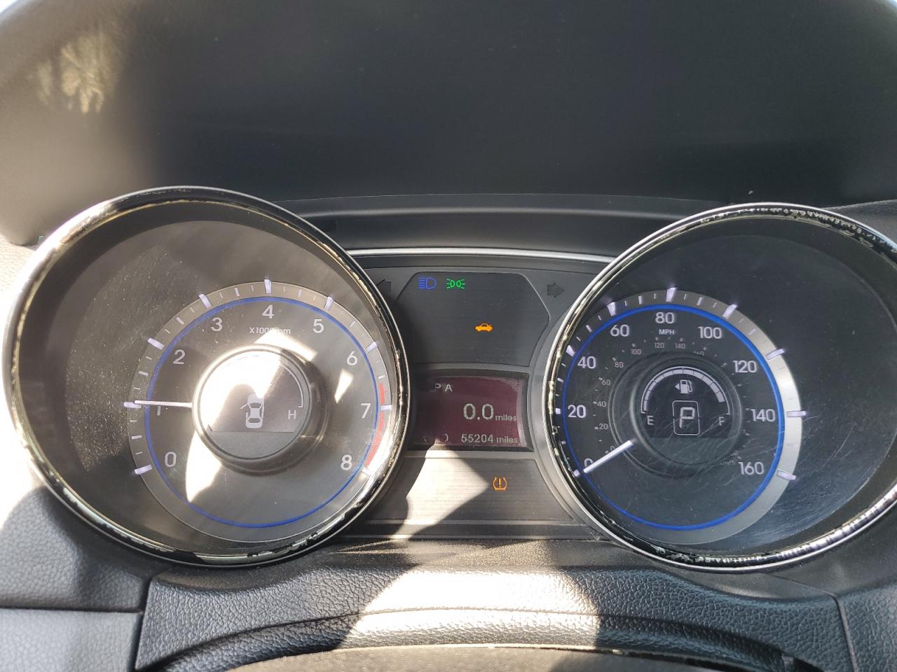 2013 Hyundai Sonata - Image 9