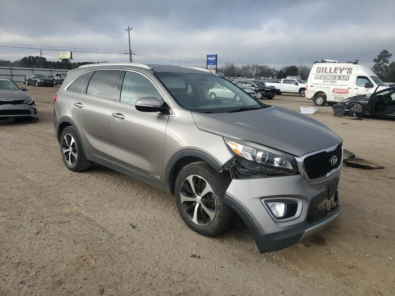 2016 Kia Sorento - Image 4