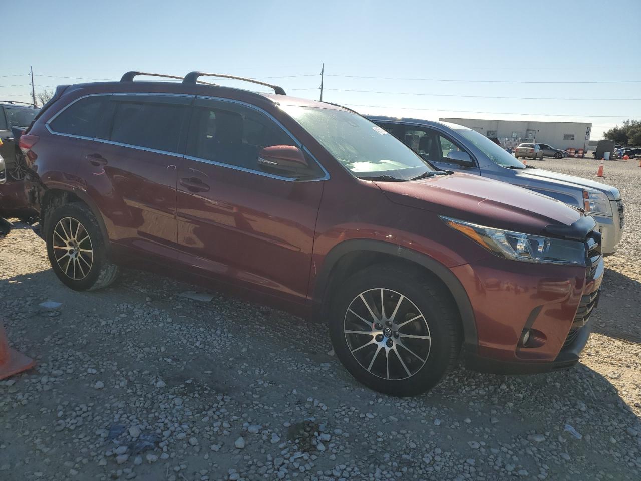 2018 Toyota Highlander - Image 4