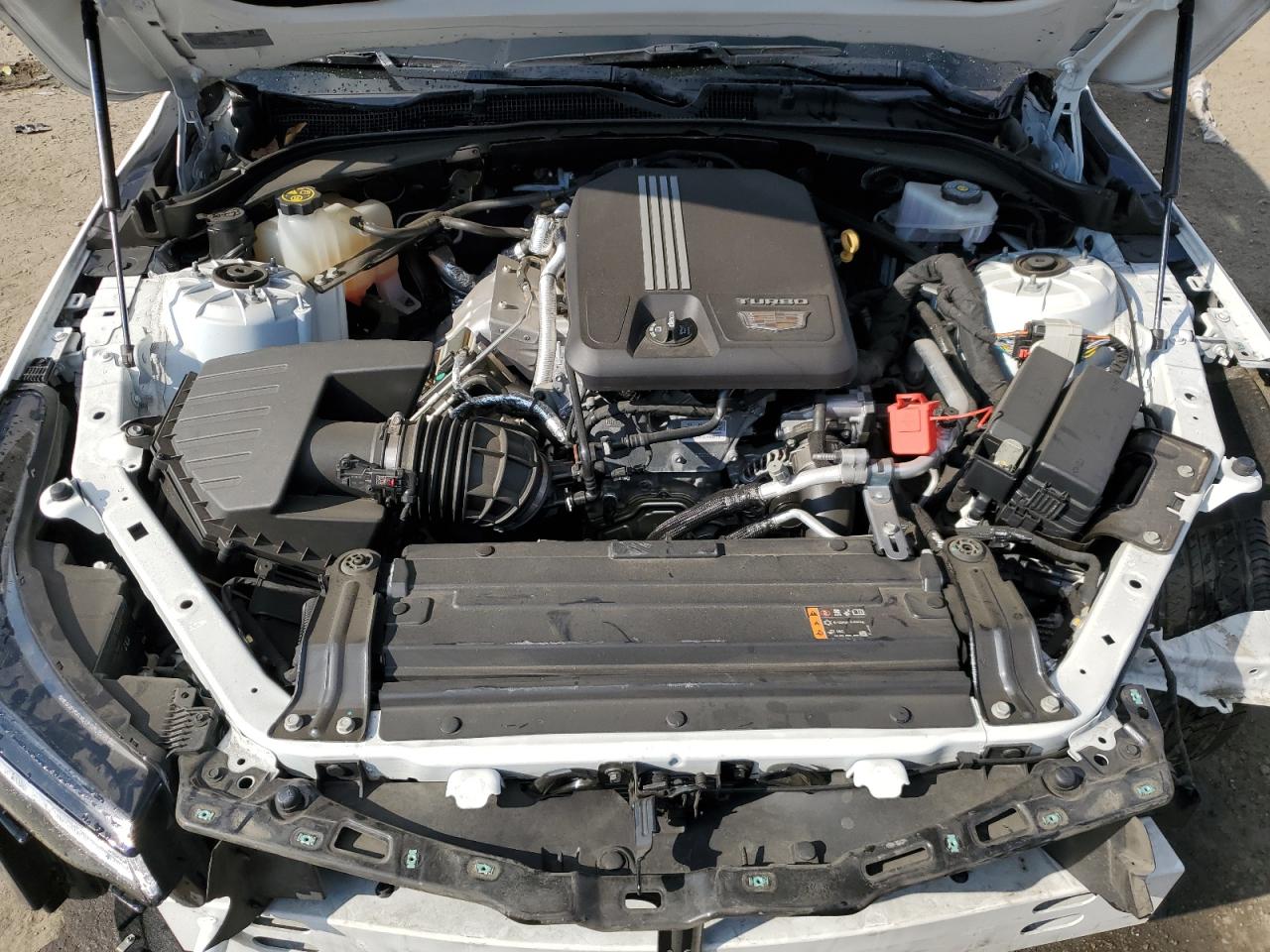 2021 Cadillac CT4 - Image 12