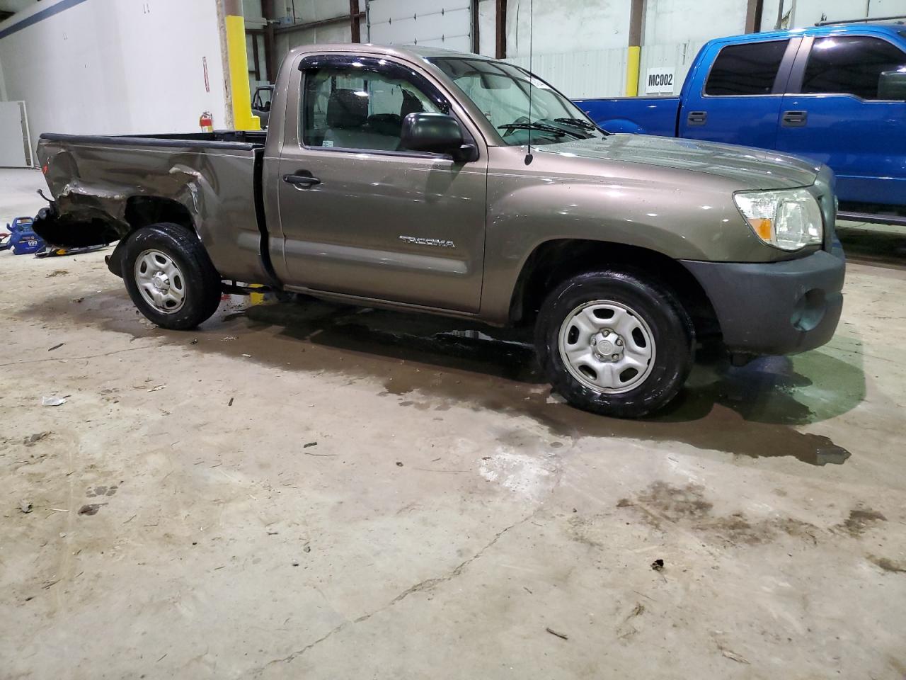 2010 Toyota Tacoma - Image 4