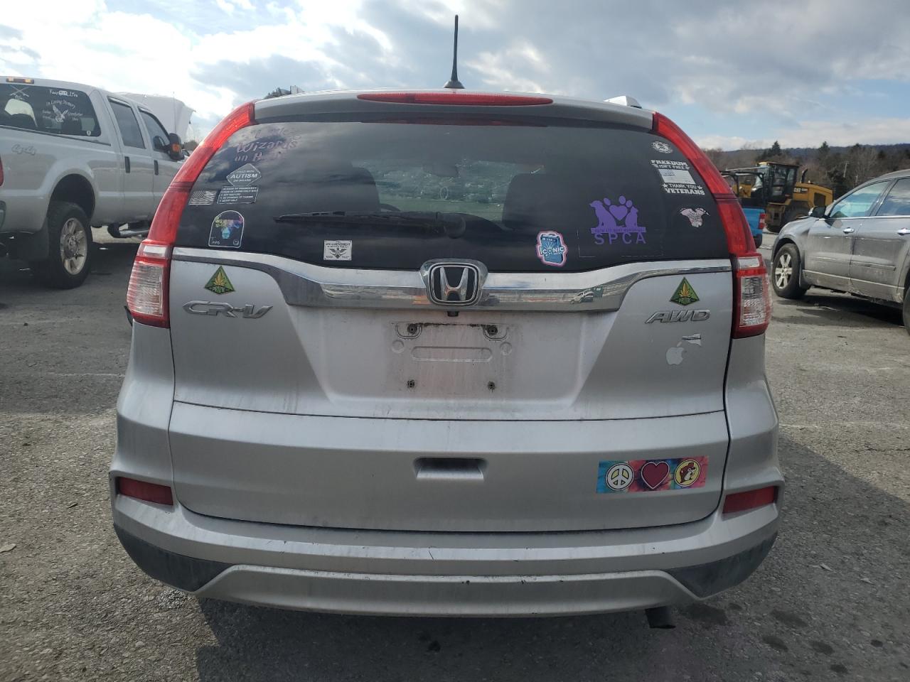 2015 Honda CR-V - Image 6