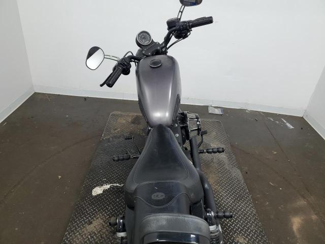  HARLEY-DAVIDSON XL 2016 Серый