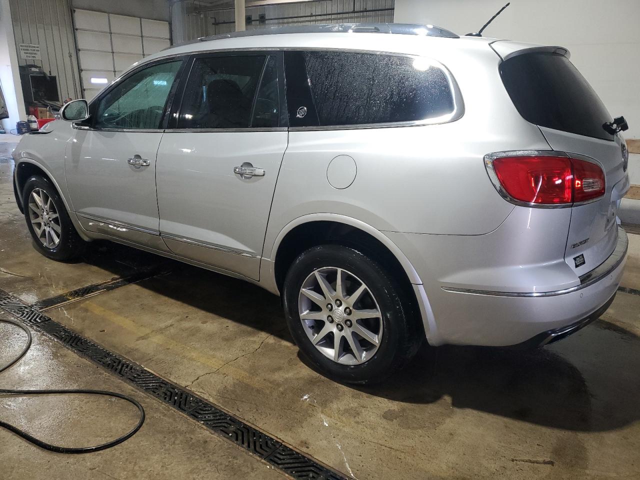 2014 Buick Enclave - Image 2