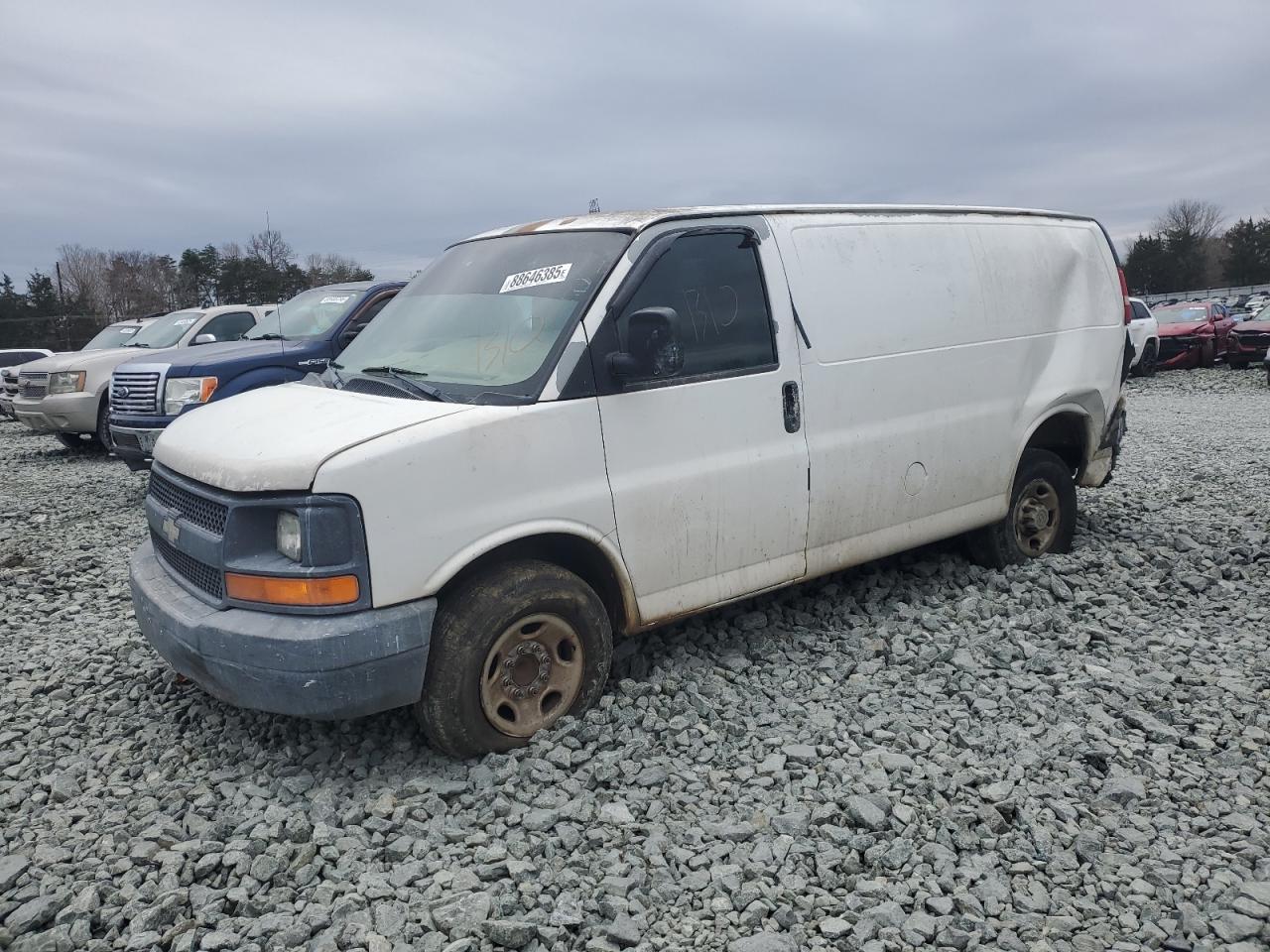2009 Chevrolet Express - Image 1