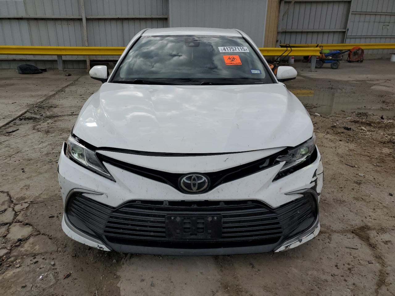 2022 Toyota Camry - Image 5
