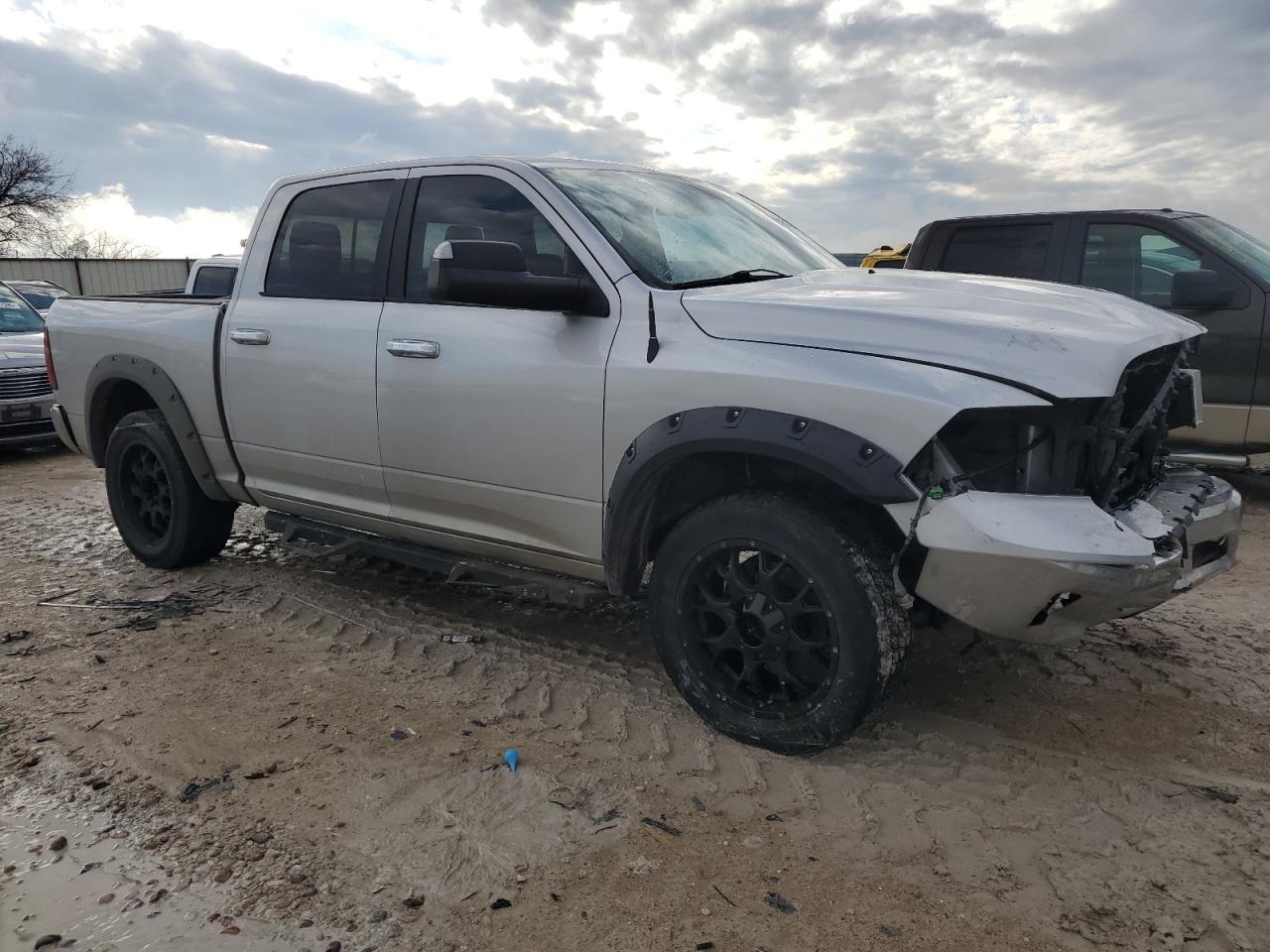 2013 RAM 1500 - Image 4
