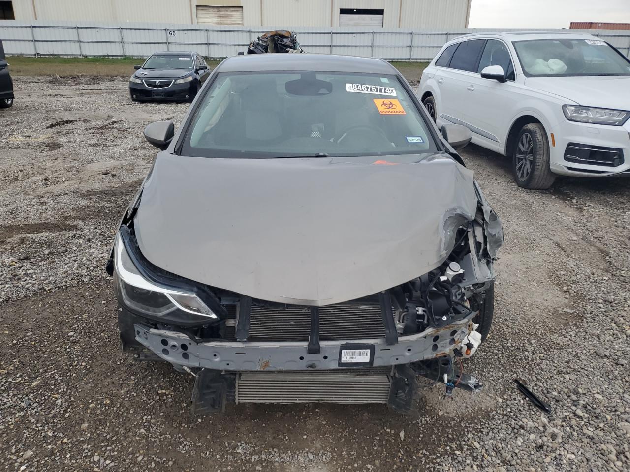 VIN 1G1BE5SM1K7124787 2019 CHEVROLET CRUZE no.5