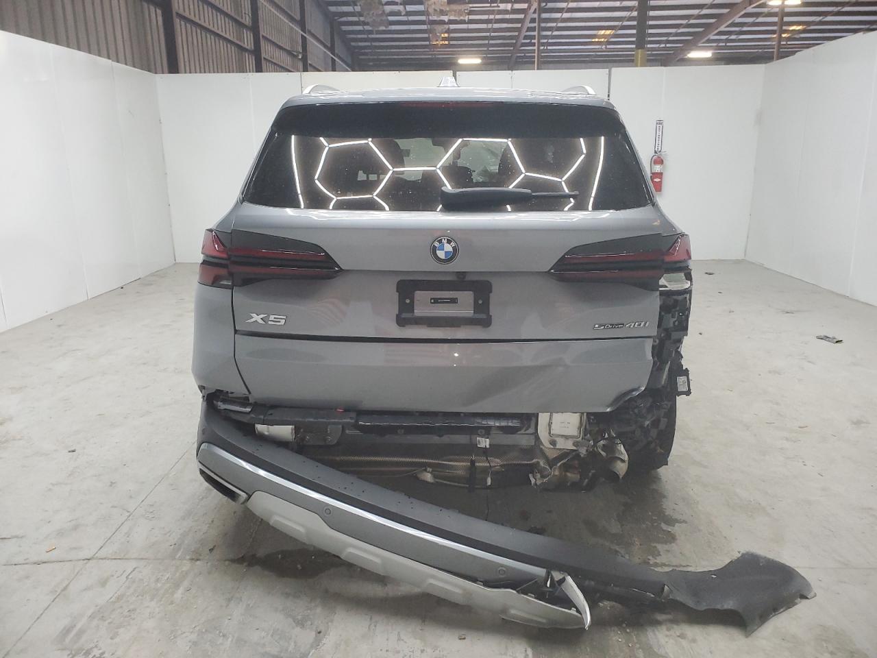 2024 BMW X5 - Image 6