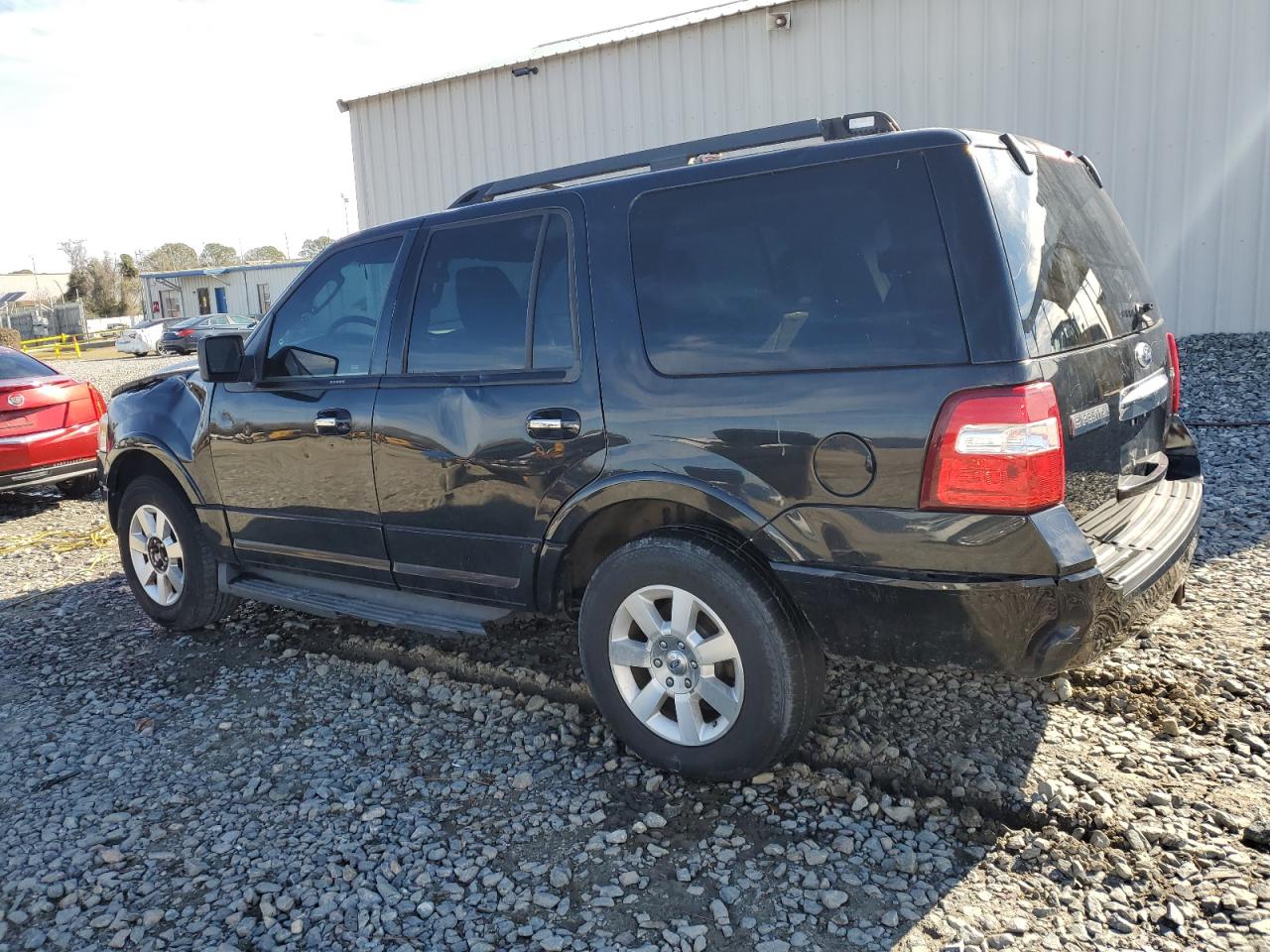 2010 Ford Expedition - Image 2