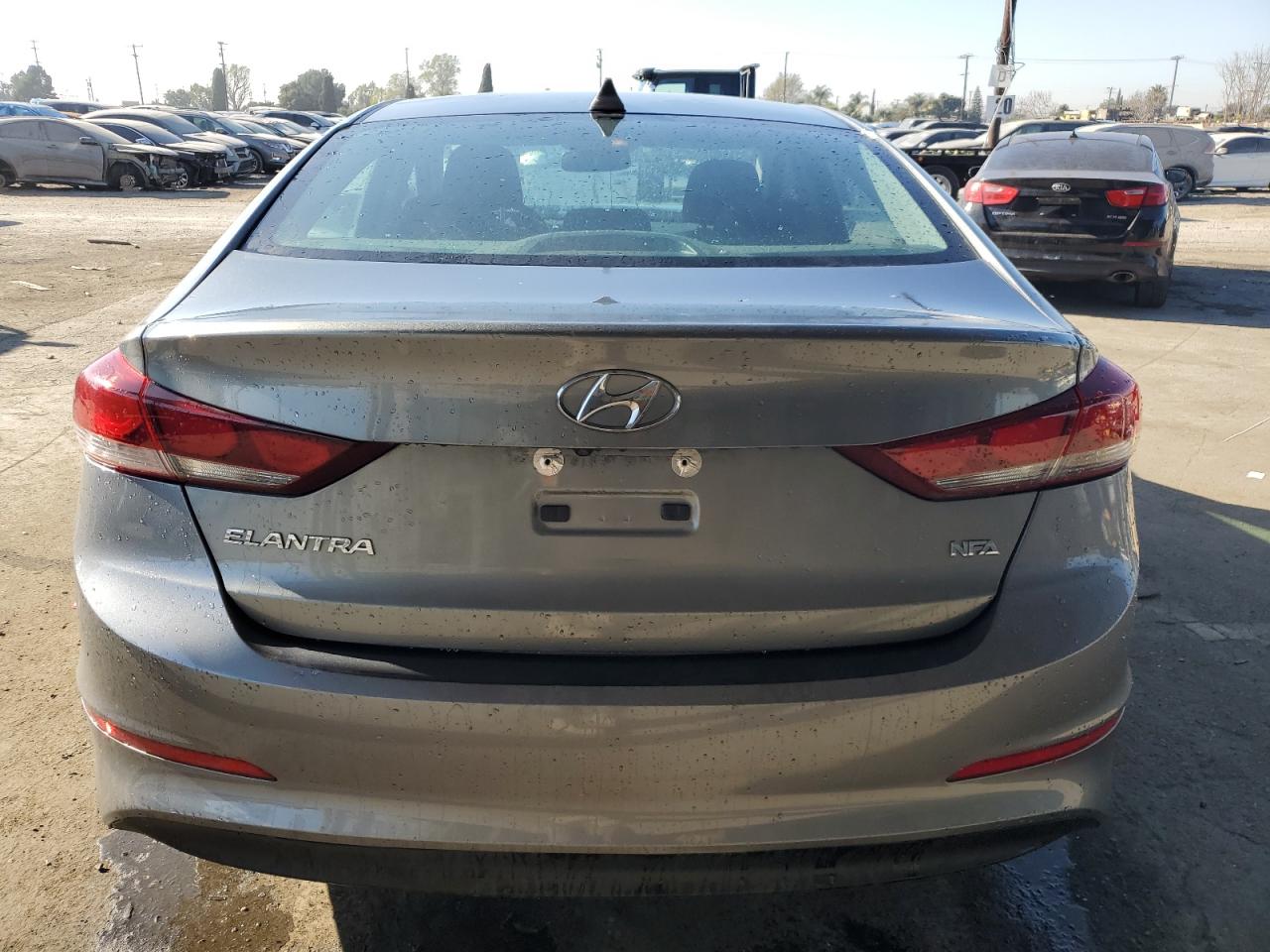 VIN KMHD84LF8HU299450 2017 HYUNDAI ELANTRA no.6