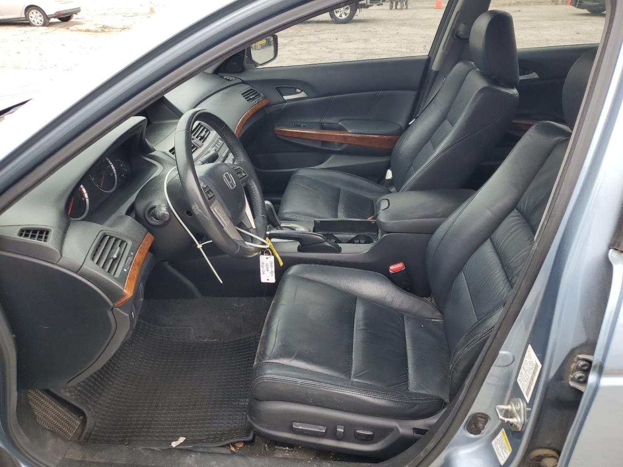 2012 Honda Accord - Image 7