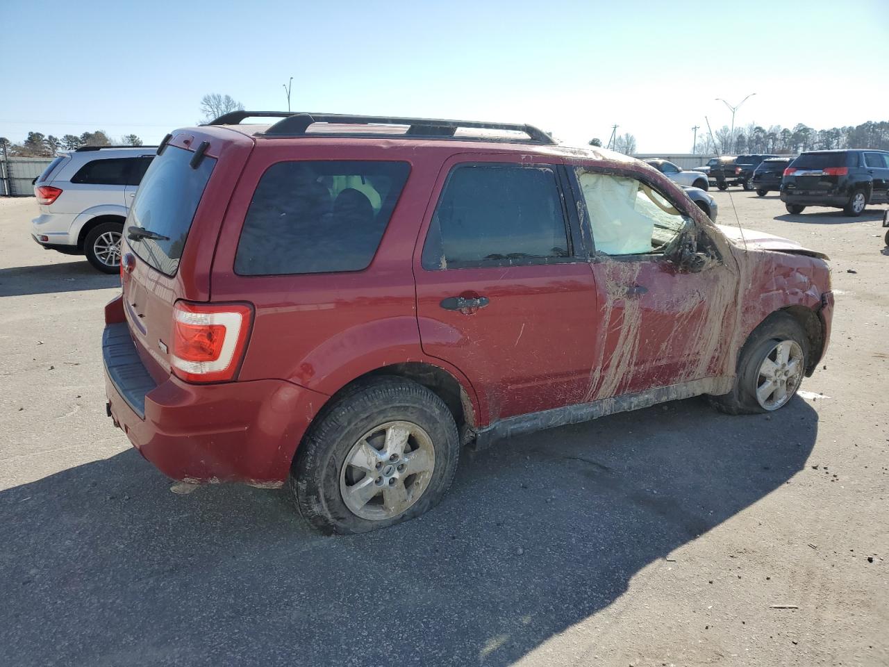 2011 Ford Escape - Image 3