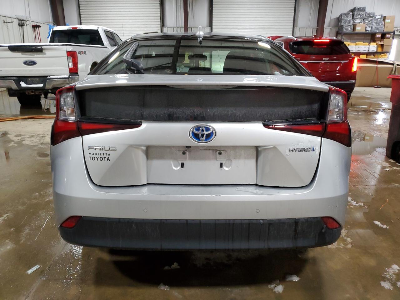 2022 Toyota Prius - Image 6