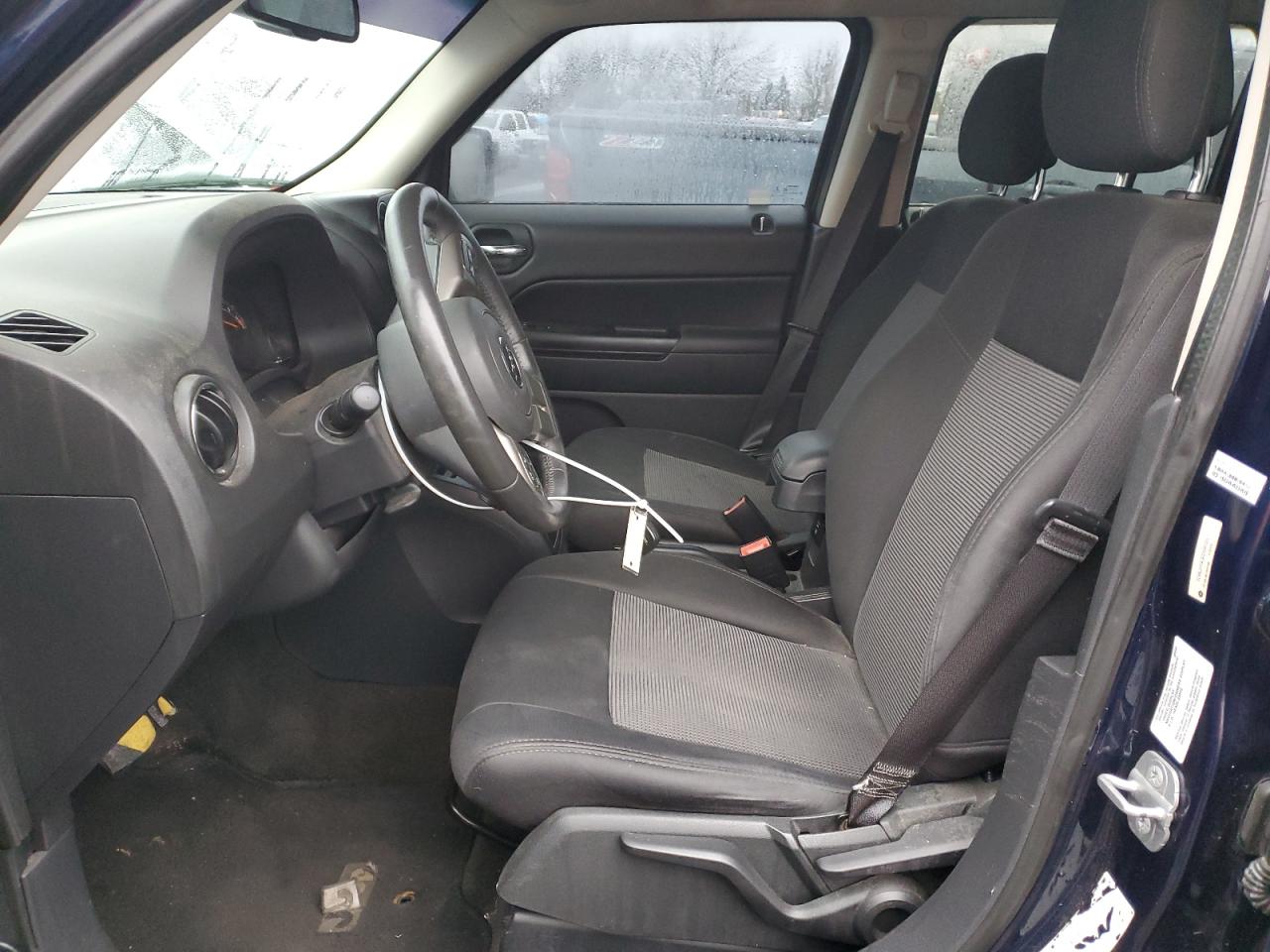 2014 Jeep Liberty (Patriot) - Image 7