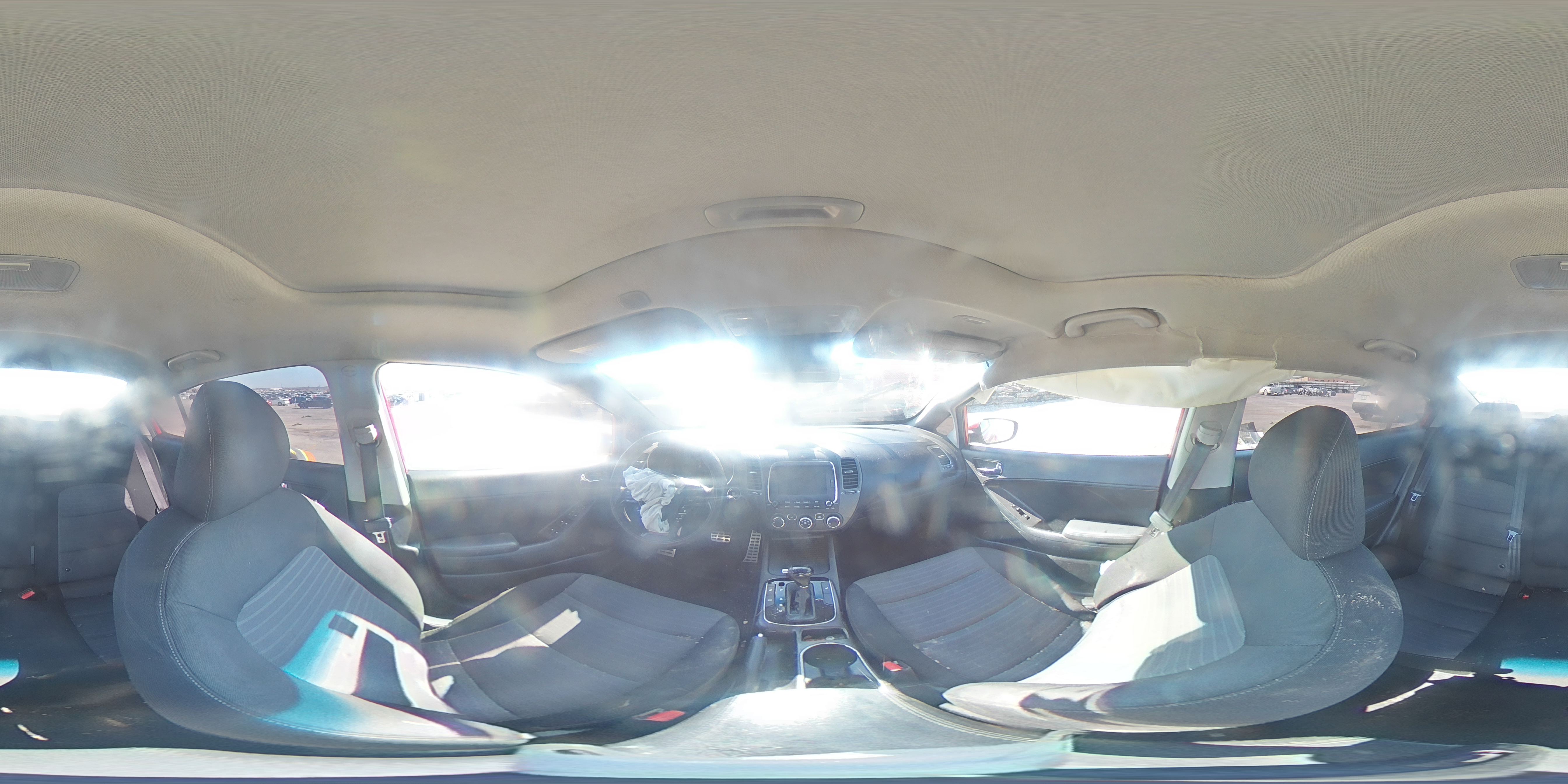 2017 Kia Forte - Image 13