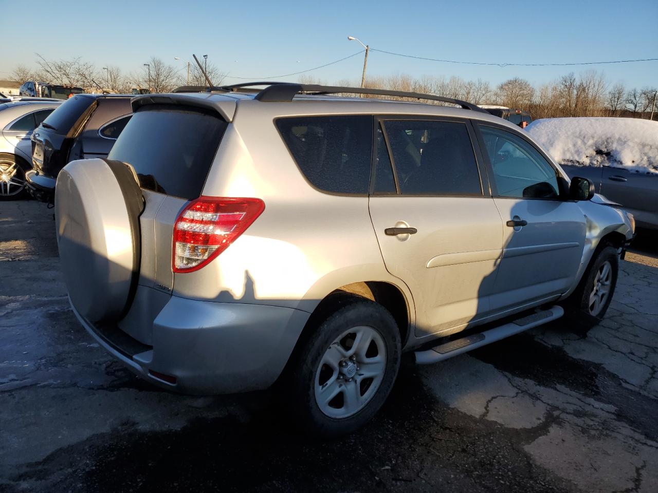 2011 Toyota RAV 4 - Image 3