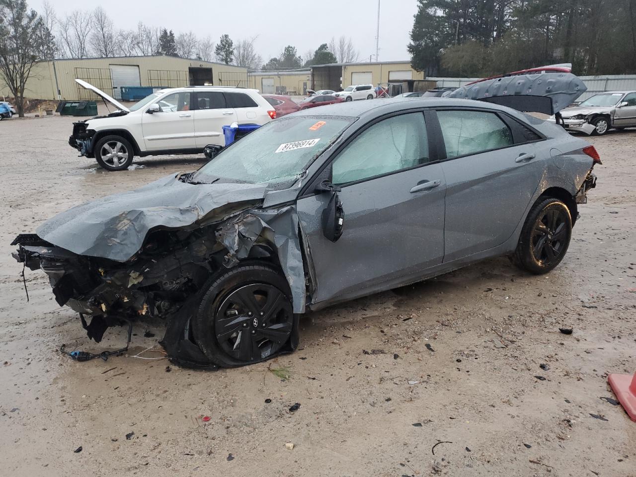 2021 Hyundai Elantra - Image 1