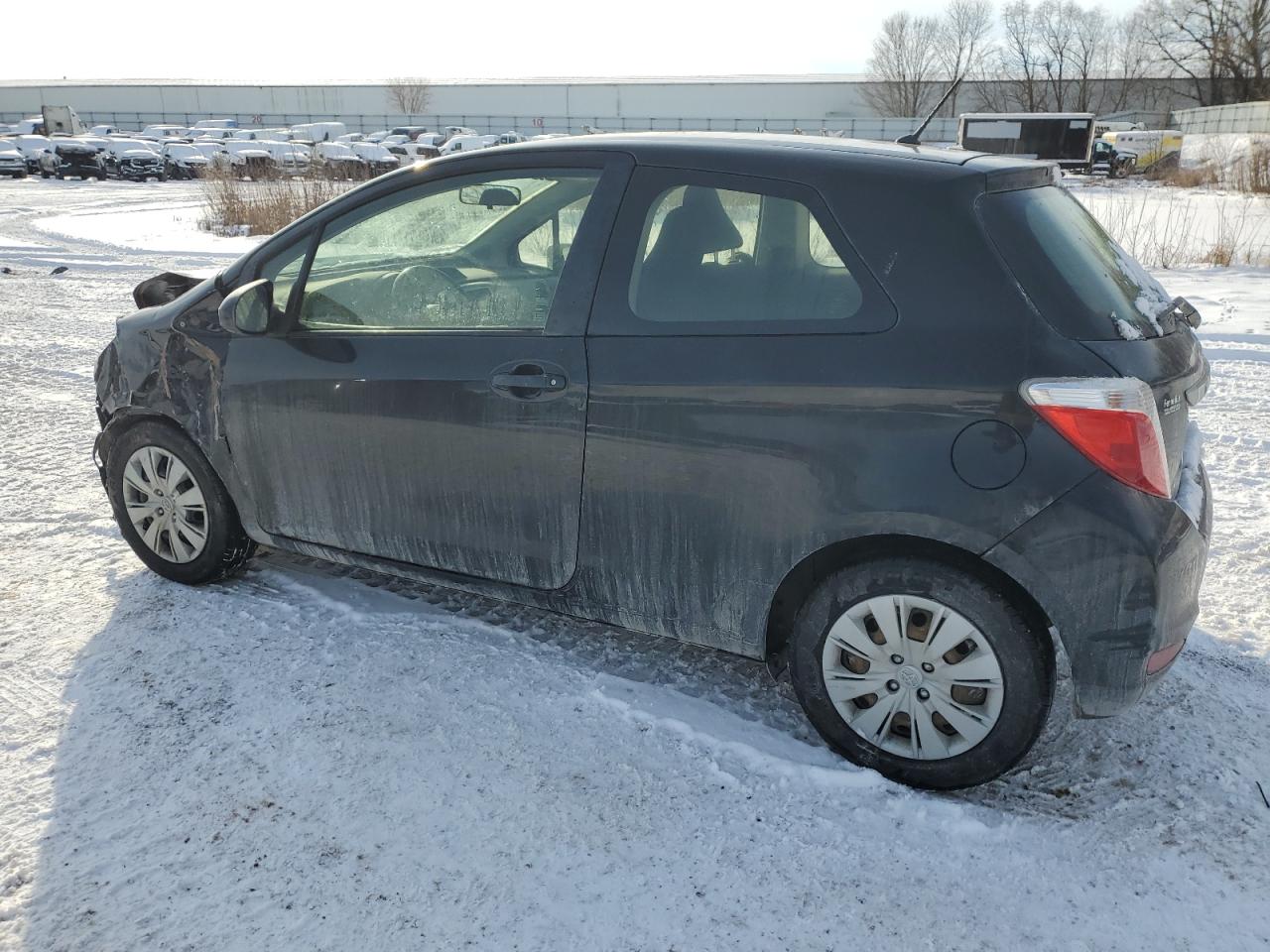 2014 Toyota Yaris - Image 2