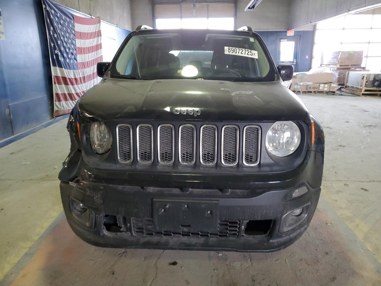 2017 Jeep Renegade - Image 5
