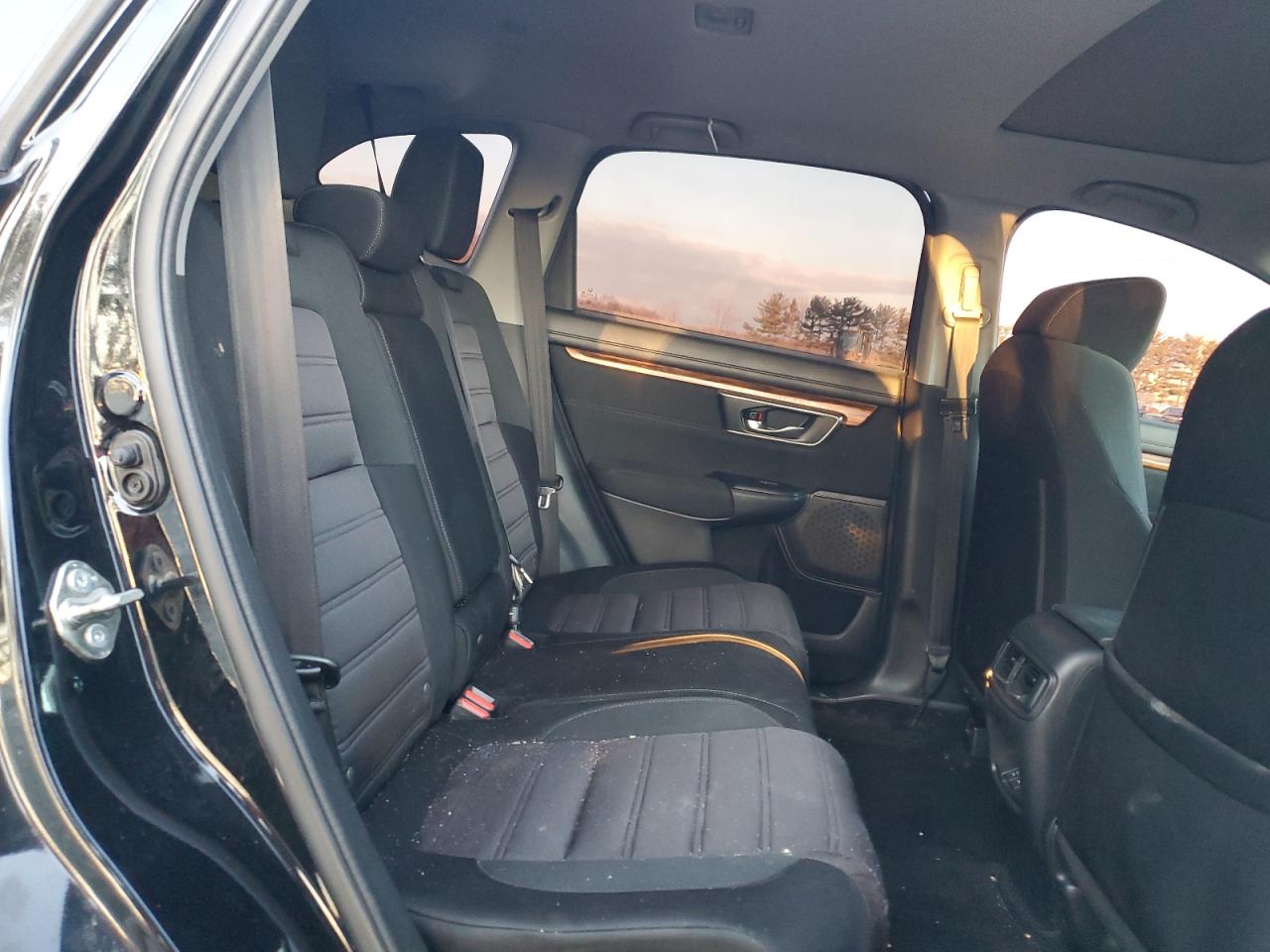 2018 Honda CR-V - Image 11