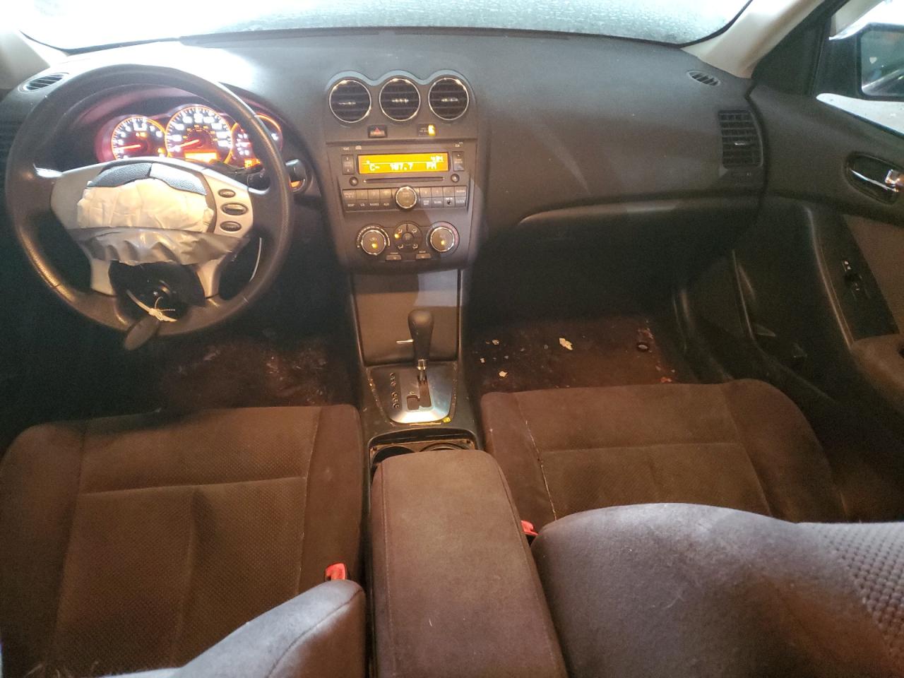 2009 Nissan Altima - Image 8
