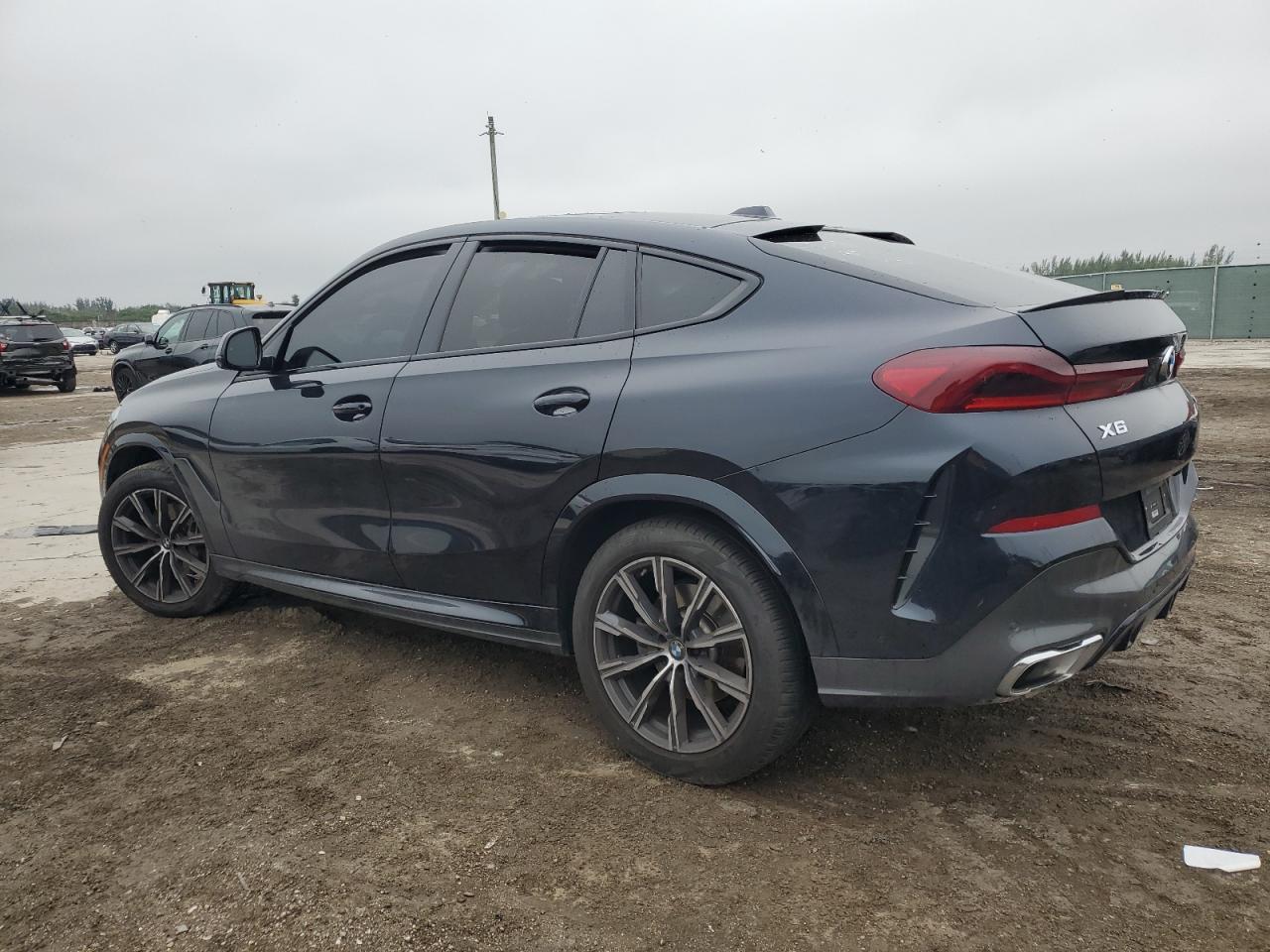 2024 BMW X6 - Image 2