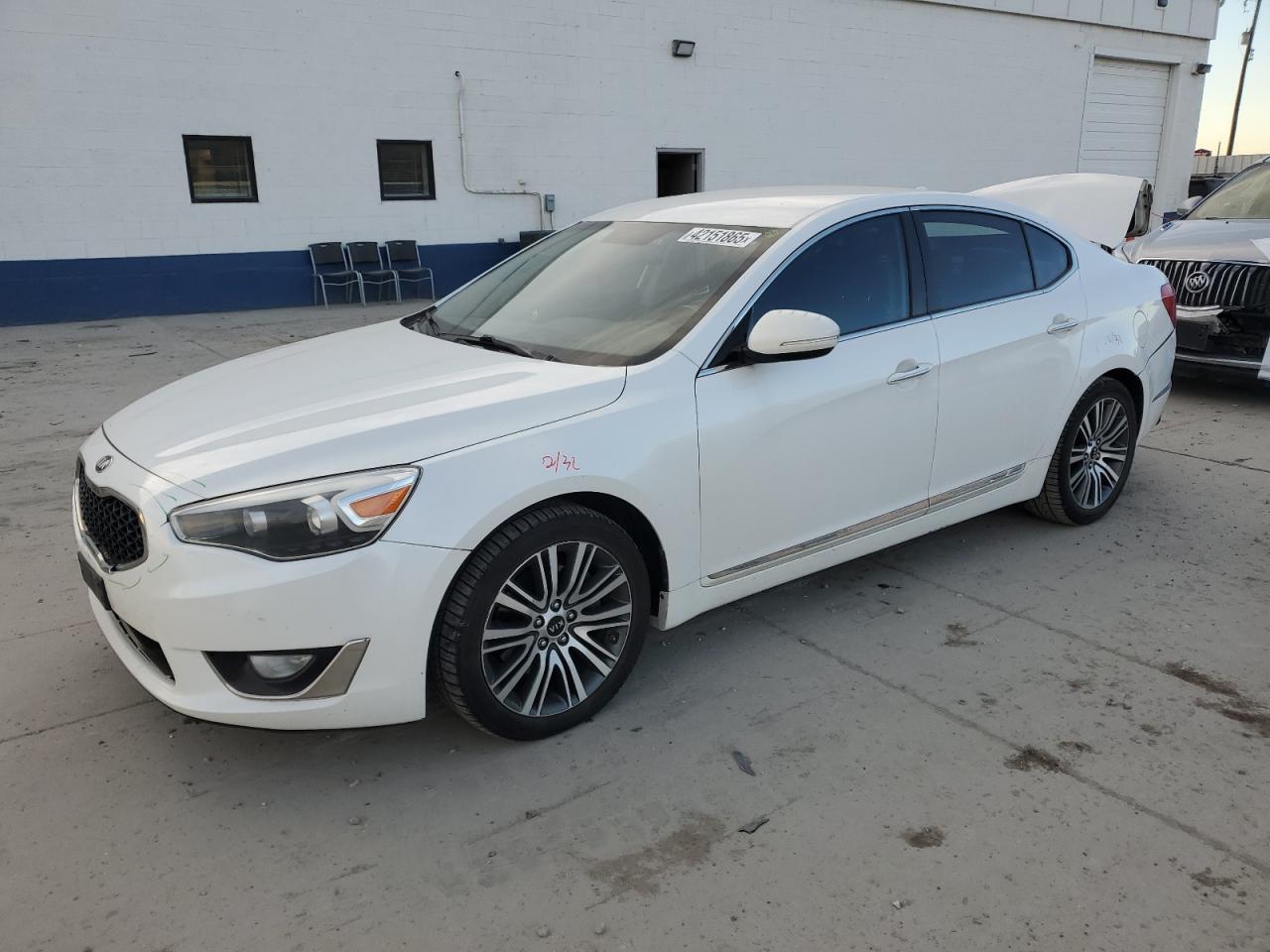 2014 Kia Cadenza - Image 1