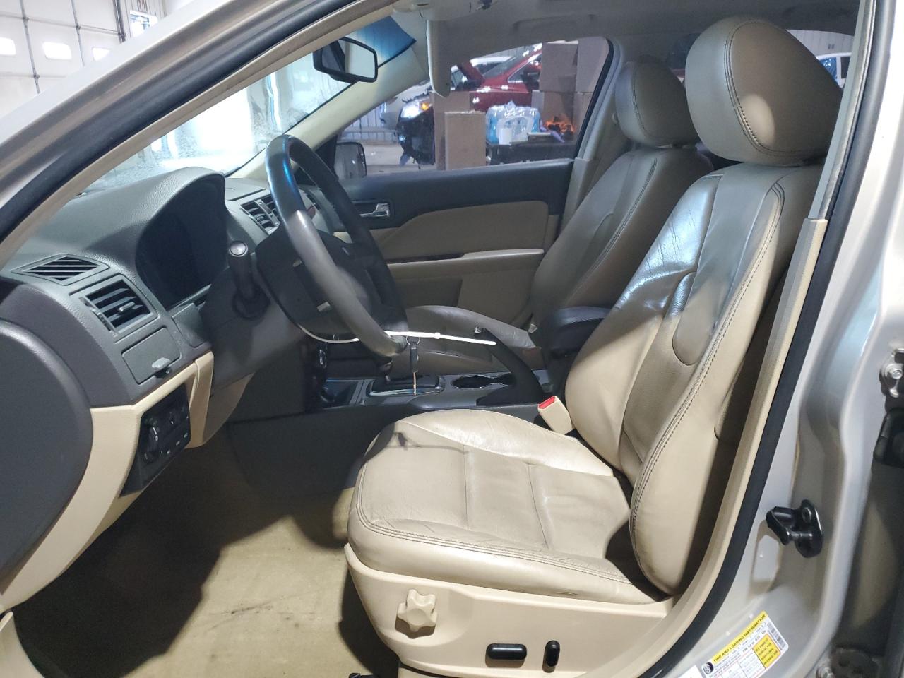 2010 Ford Fusion - Image 7