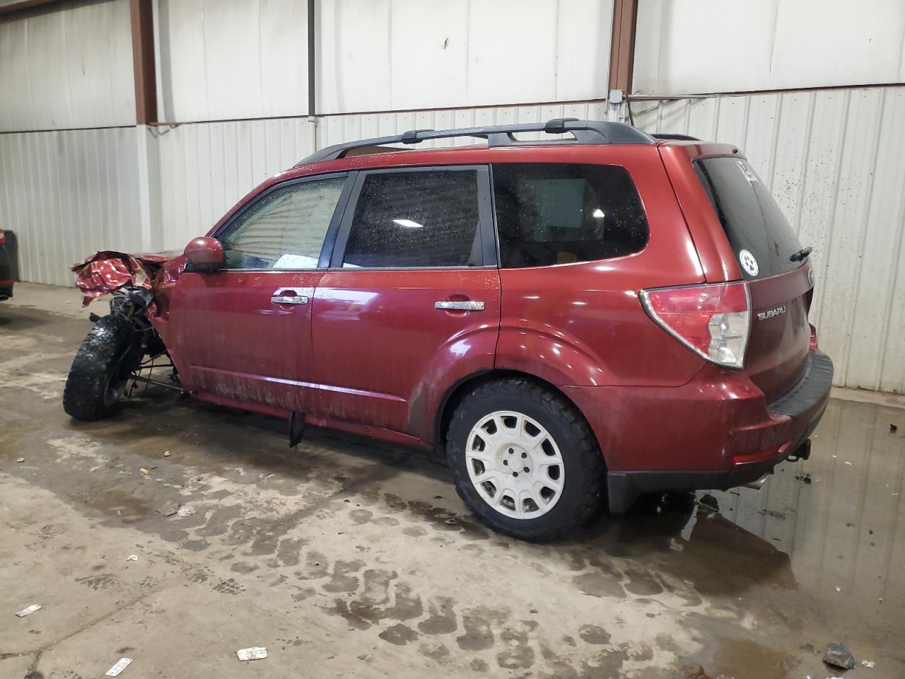 2009 Subaru Forester - Image 2