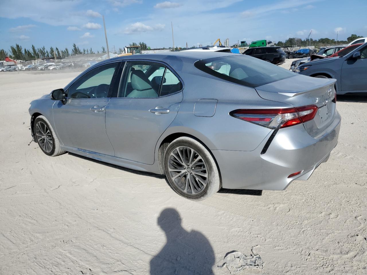 2018 Toyota Camry - Image 2