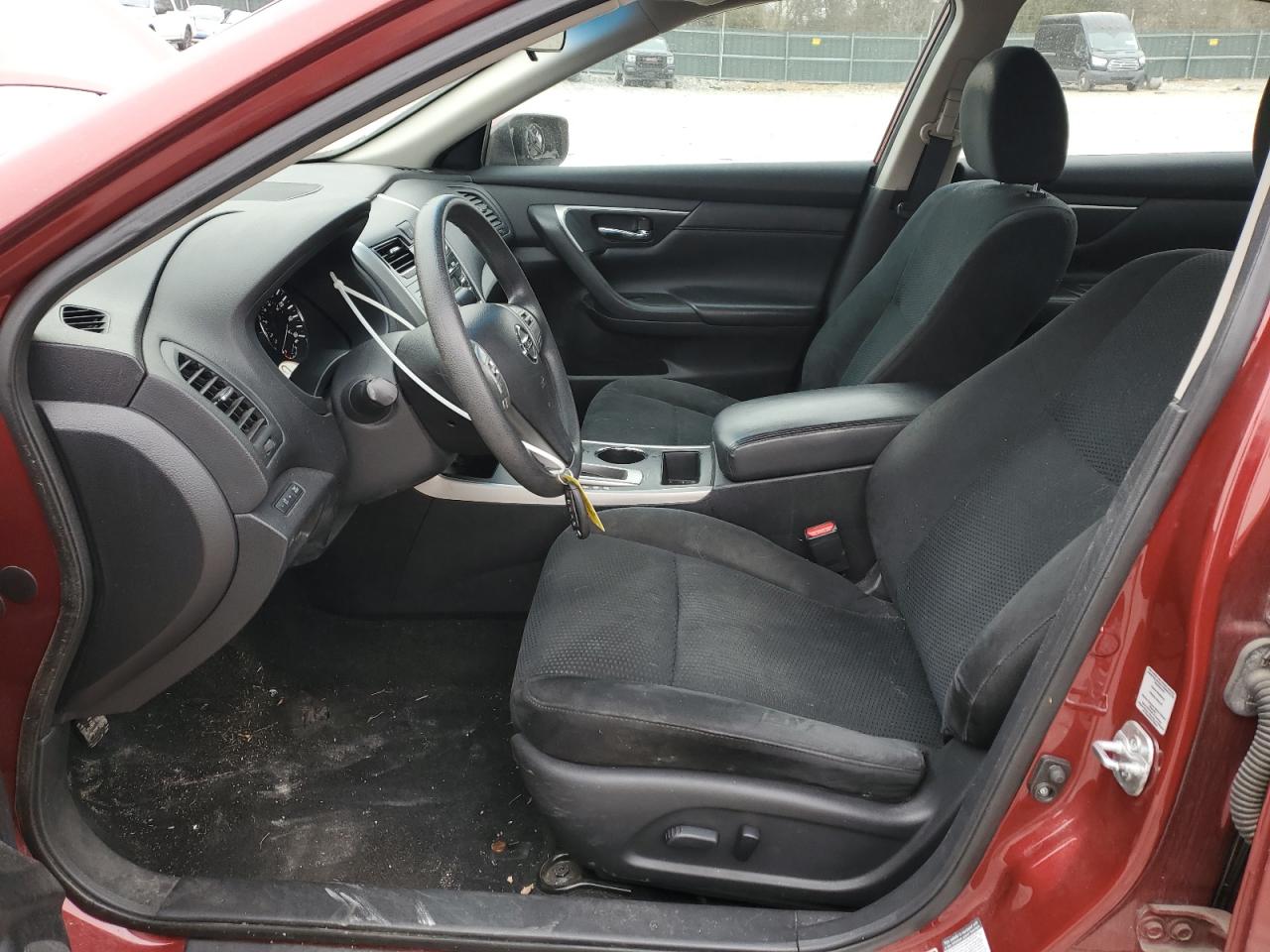 2015 Nissan Altima - Image 7