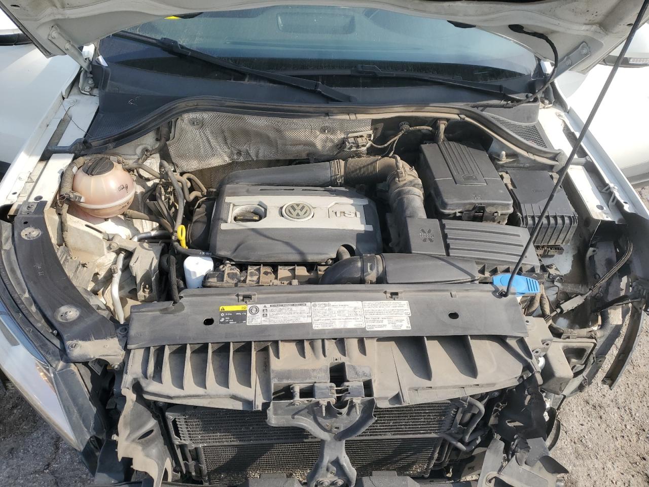 2014 Volkswagen Tiguan S VIN: WVGBV3AX7EW611148 Lot: 41776535