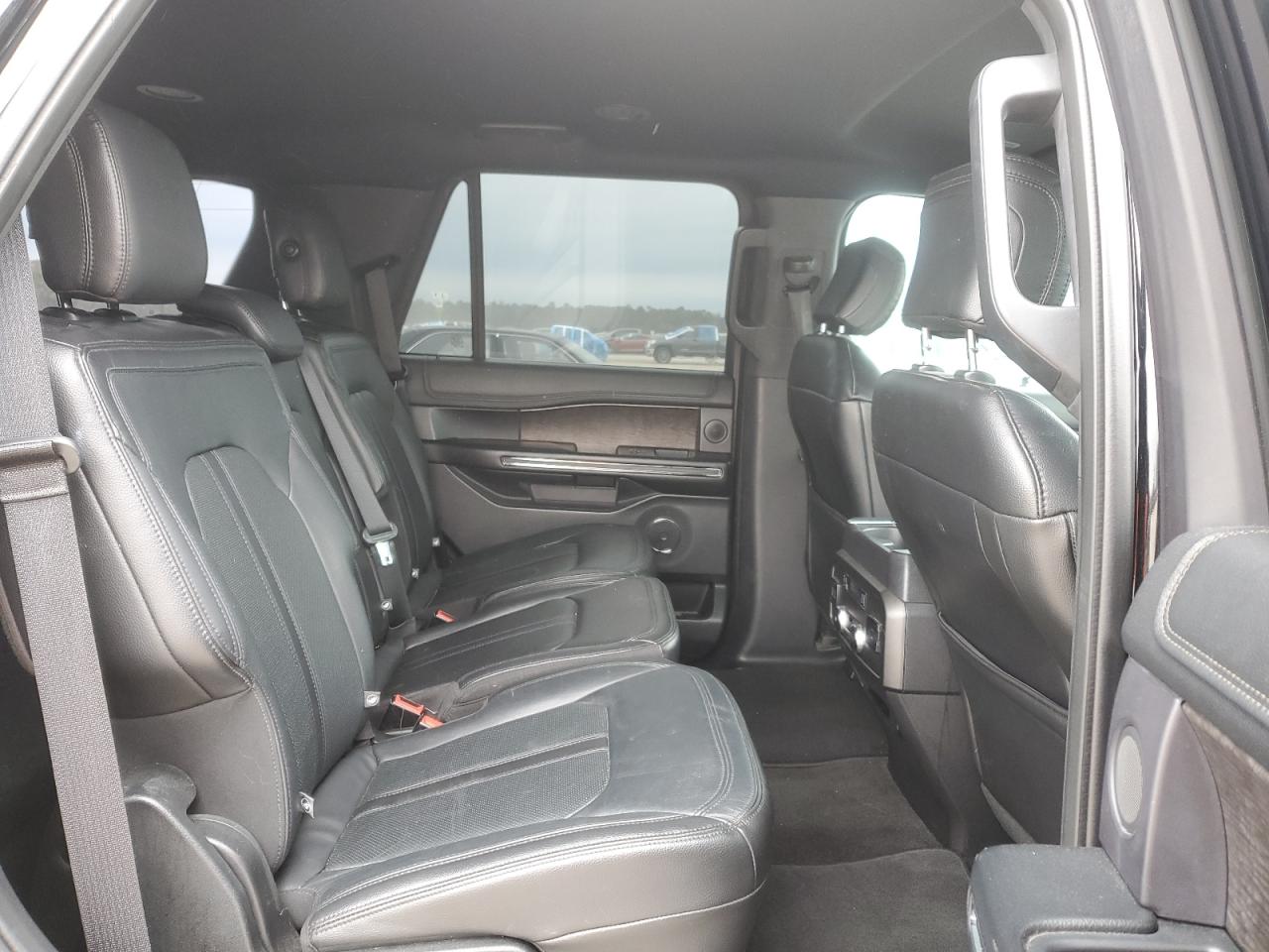 VIN 1FMJU1KT4JEA24808 2018 FORD EXPEDITION no.11