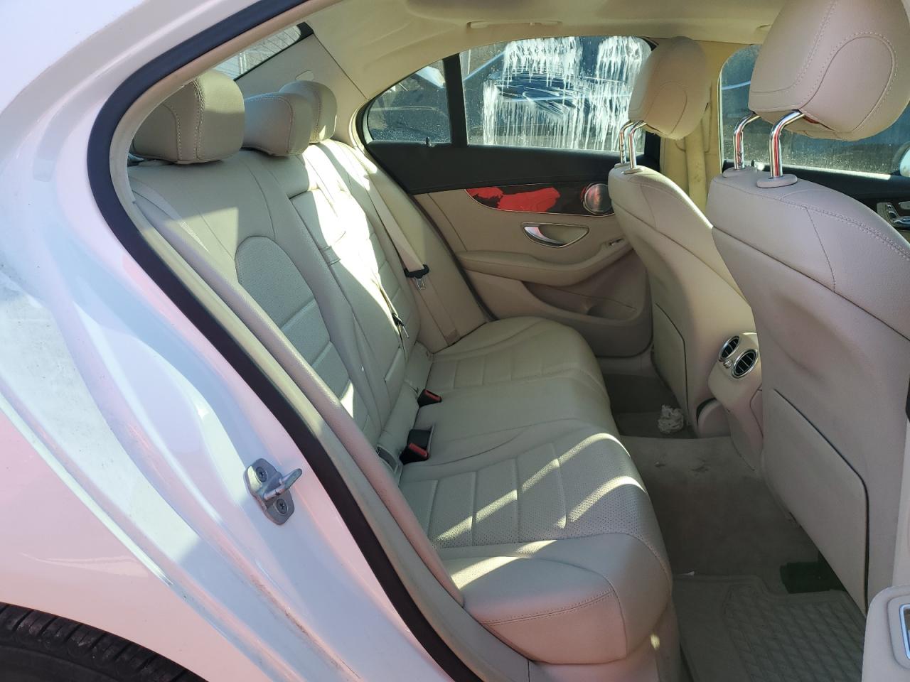 2015 Mercedes-Benz C-klasse - Image 10