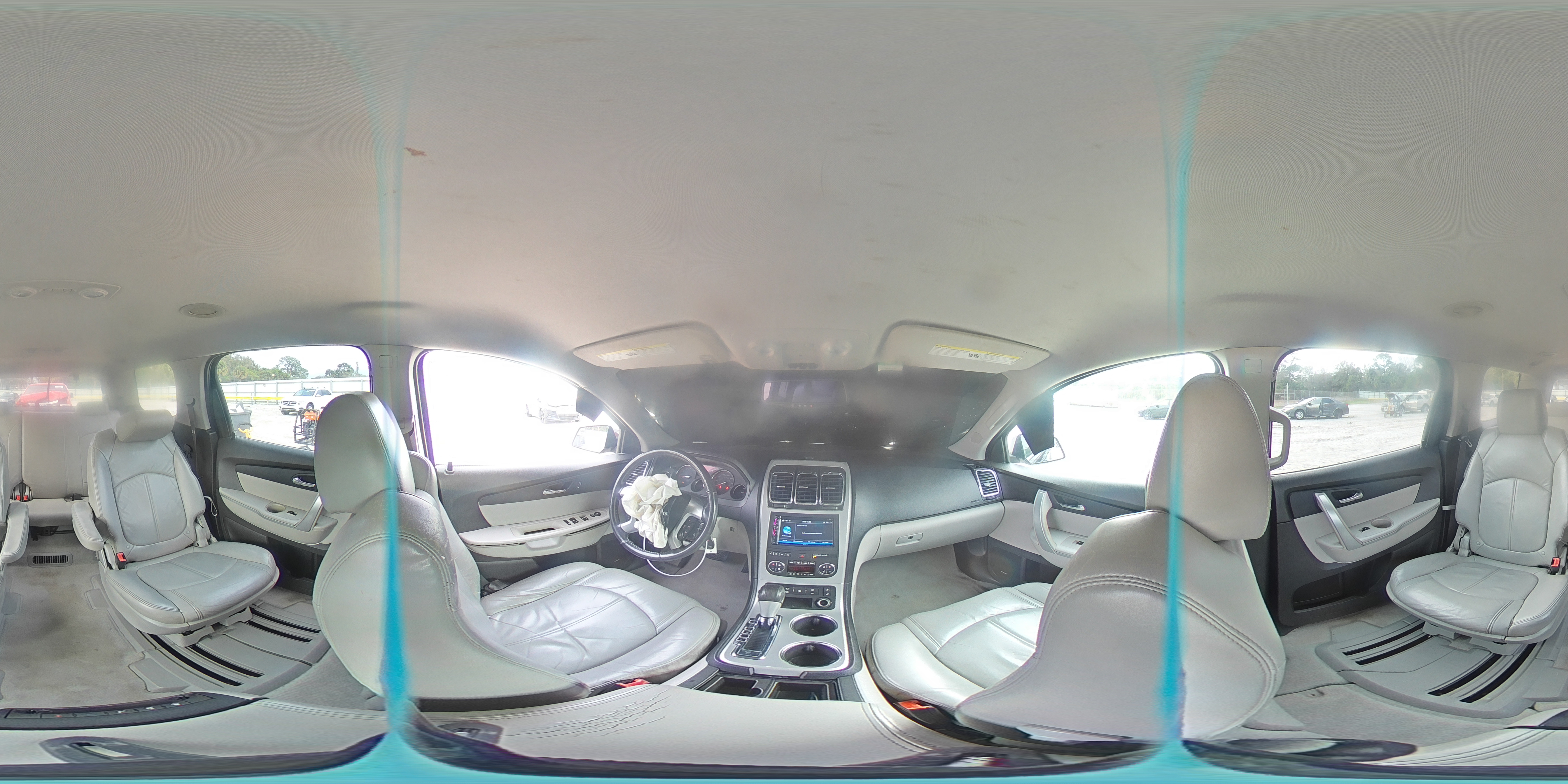 2012 GMC Acadia - Image 13