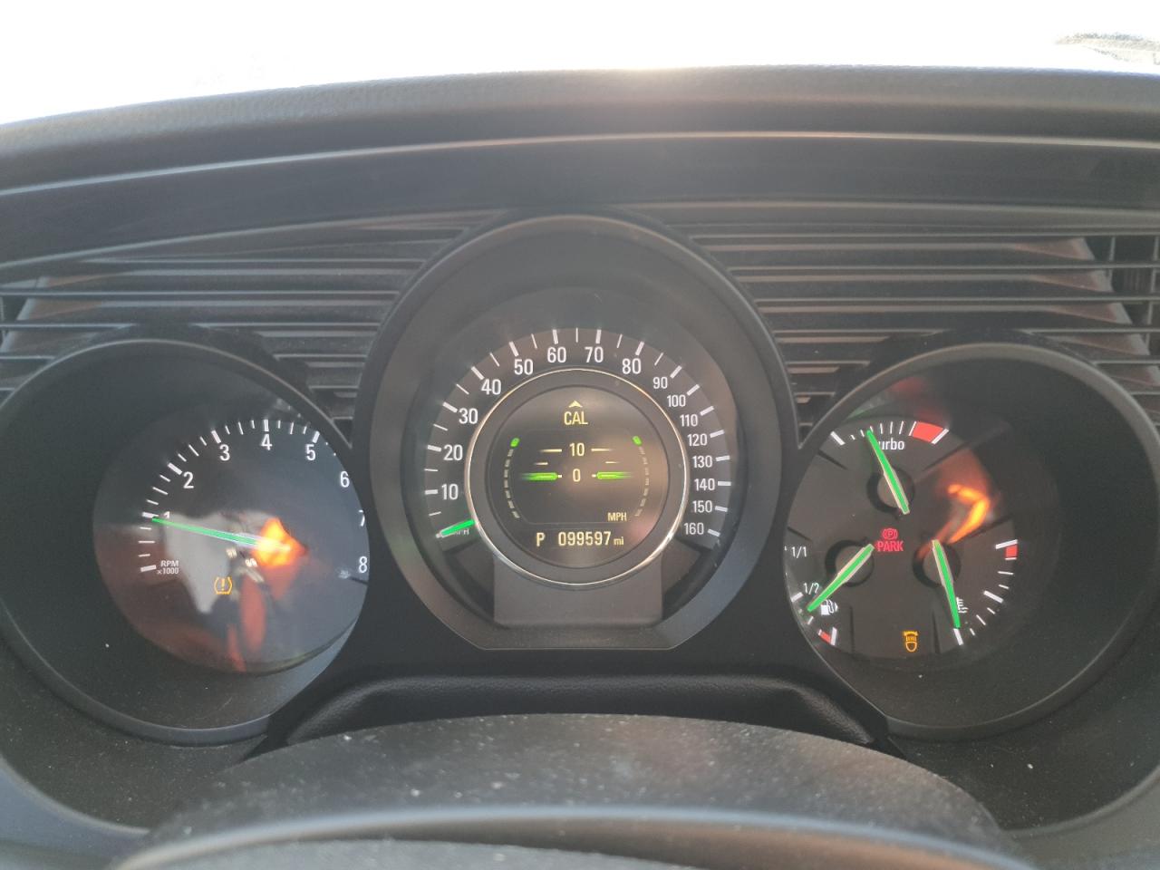2010 Saab 9-5 - Image 9