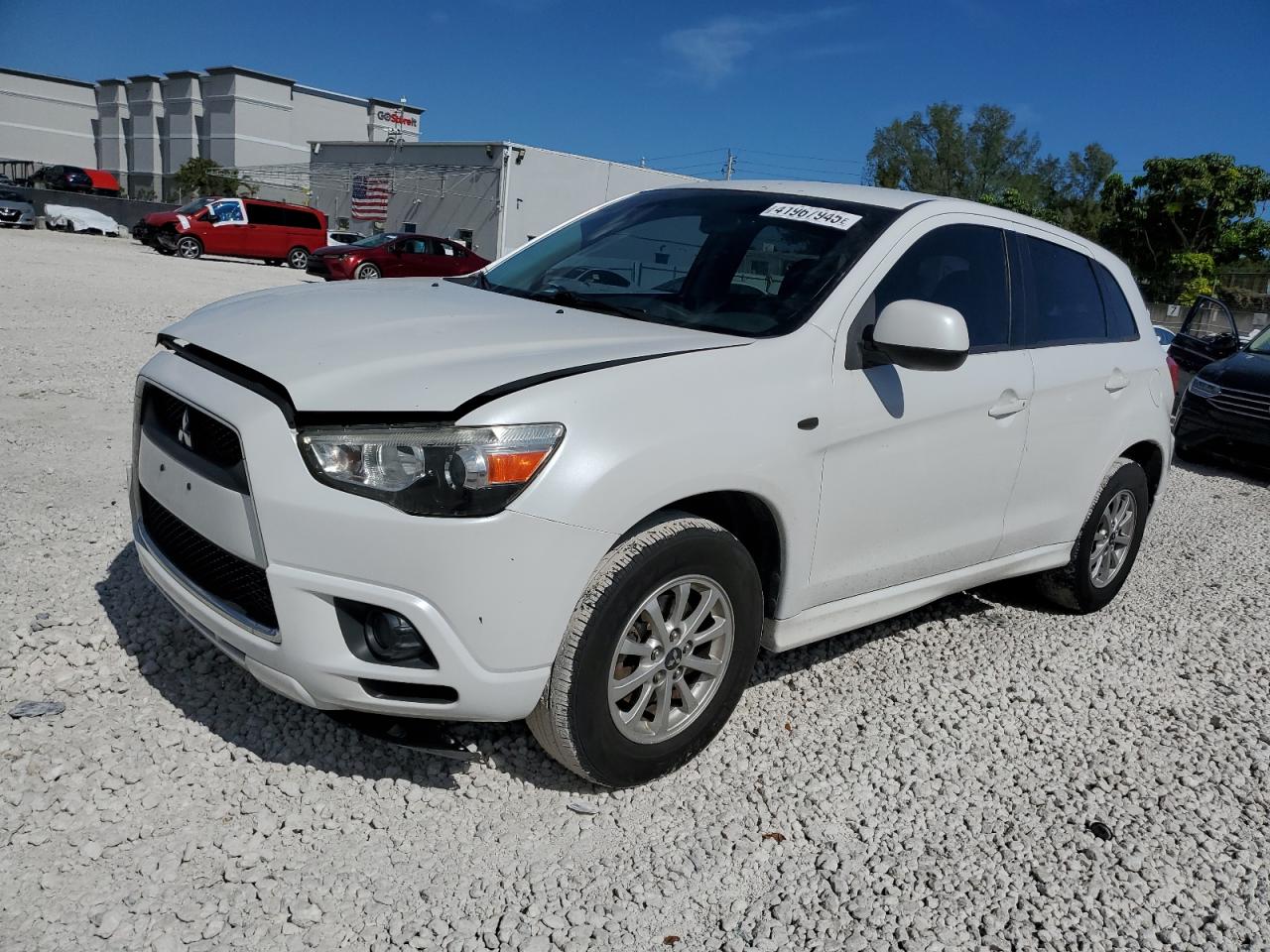 2012 Mitsubishi Outlander - Image 1
